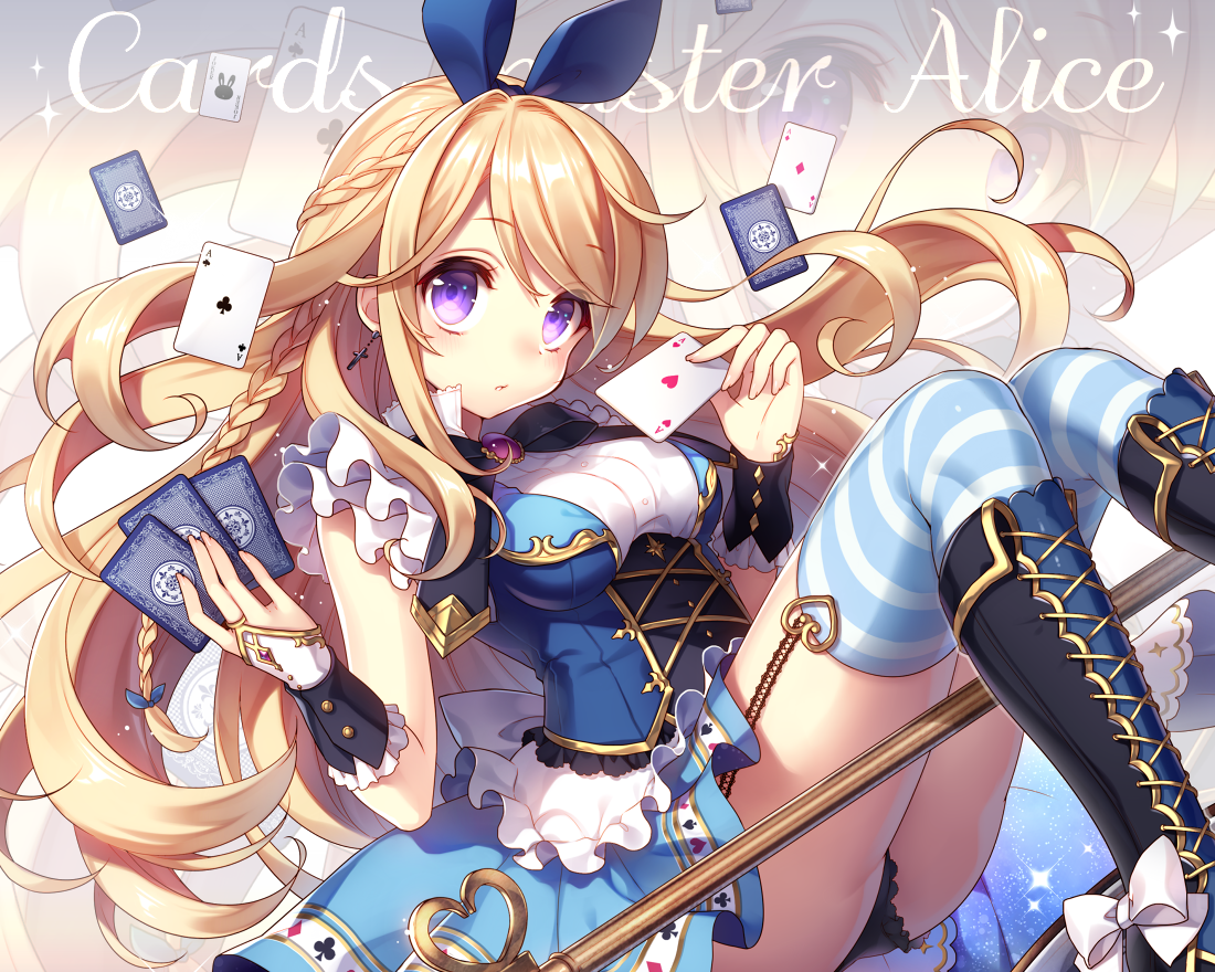 Alenka v říši divů, Alice American McGee, blondýnka, fialové oči, punčochy