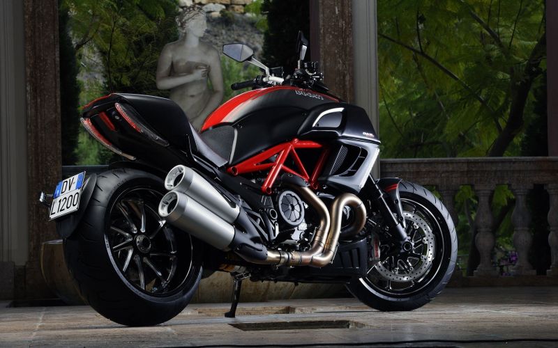 2560x1600 px,Diavel,Ducati