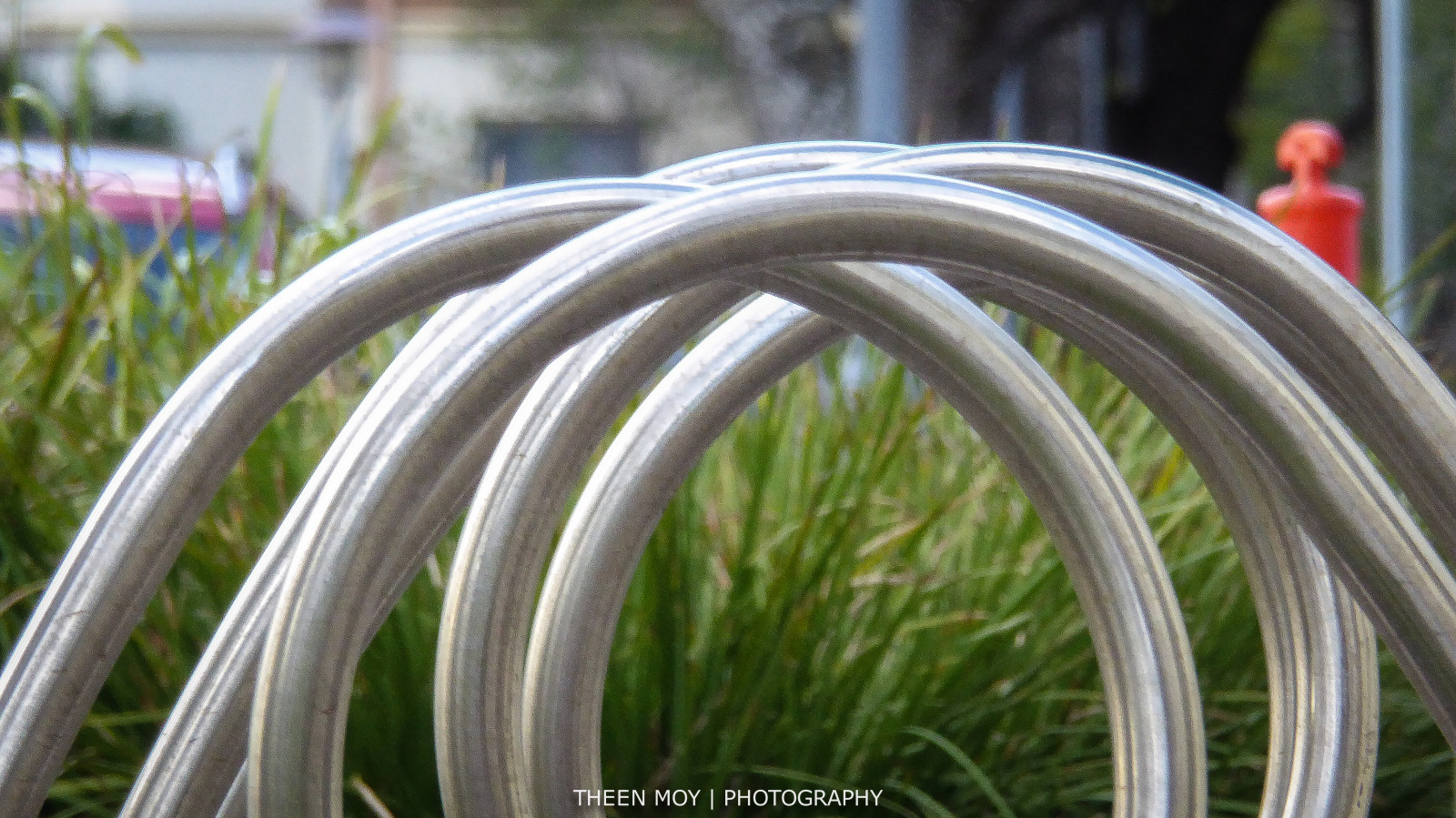 město, neon, jízdní kolo, Červené, tráva, Dům, kov, oranžový, bokeh, drát, parkoviště, smyčka, Adelaide, strom, rostlina, kolo, singl, nosič, tři, lumix, tráva rodina, theen, hurtlesquare, mluvil, jízdních kol, kolo part, Looptheloop