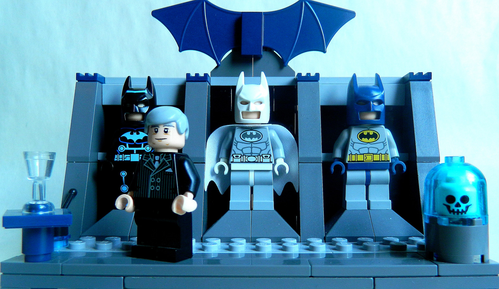 Bat-man, Žolík, modrý, LEGO, jeskyně, Batcave, Hračka, Alfréd, DC, postava, muž, červenka, netopýr, stvoření, minifigures, stavět, moc, produkt, VIG, minifig, fík, super hrdinové, dílná