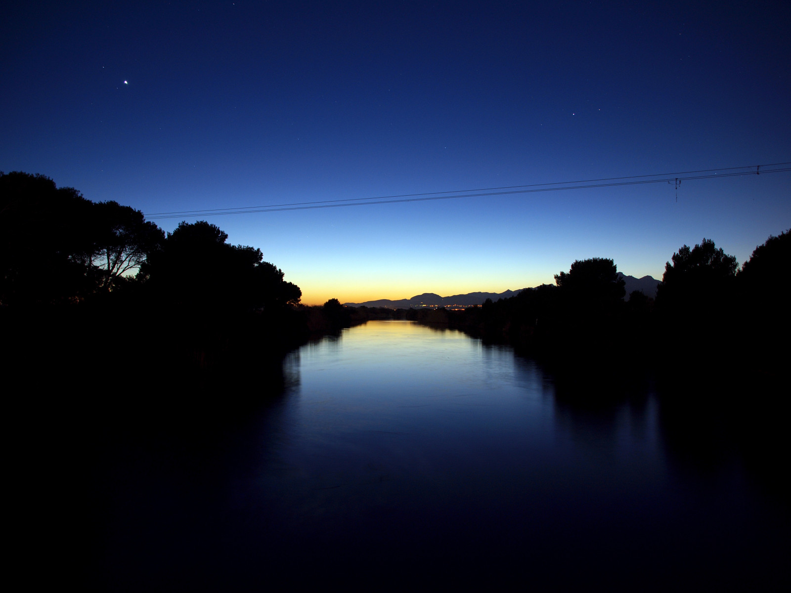 paesaggio, tramonto, notte, lago, acqua, natura, riflessione, cielo, stelle, Alba, calma, blu, sera, mattina, fiume, chiaro di luna, orizzonte, atmosfera, crepuscolo, Azul, Banca, pace, mezzanotte, Olimpo, Mallorca, nube, albero, alba, arcobaleno, movimento, noche, Larga, porta, oscurità, serbatoio, alcudia, e30, largaexposicion, lago, sfondo del computer, atmosfera della terra, ultimi bagliori, oggetto astronomico, fenomeno, aigua, Longshot, planogeneral, risorse idriche, Canpicafort, Sacoloniadesantpere, mantieni la calma e, Dalcudia
