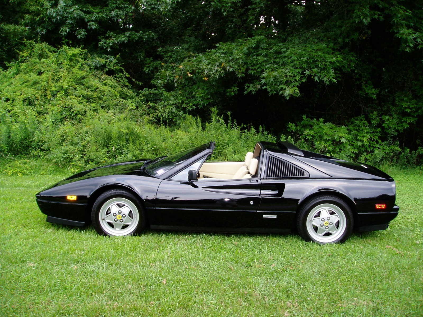 auto, vozidlo, sportovní auto, Ferrari, kupé, Konvertibilní, výkon auta, 2010, Ferrari Mondial, netcarshow, netcar, obrázky vozidel, photo auto, 328 GTS, superauto, pozemní vozidla, závodní auto, automobil make, luxusní vůz, lamborghini Jalpa, Ferrari 308 GTB GTS, ferrari 328