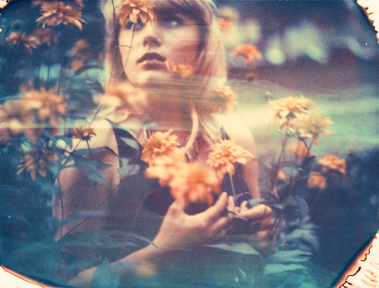 tvář, malování, podzim, Londýn, bílý, Černá, ilustrace, model, portrét, ulice, milovat, zima, Norsko, Kánon, móda, letní, teplo, Evropa, Paříž, Studio, vousy, jaro, mytologie, Polaroid, teplý, otvor, Oslo, Troms, Lynčovat, UMĚNÍ, Černý a bílý, barva, 50mm, podzim, 5 d, označit, ii, dívka, Černá bílá, fotografie, muž, vousy, zábava, analogový, člověk, film, analog, obraz, já, podivný, norge, david, A, eu, HASSELBLAD, nespavost, Hansen, Eivind, 80mm, eivindhansen, sx70, canon5d, Alida, absence, David Lynch, Birgitta, fashionography, canonography, kryt alba