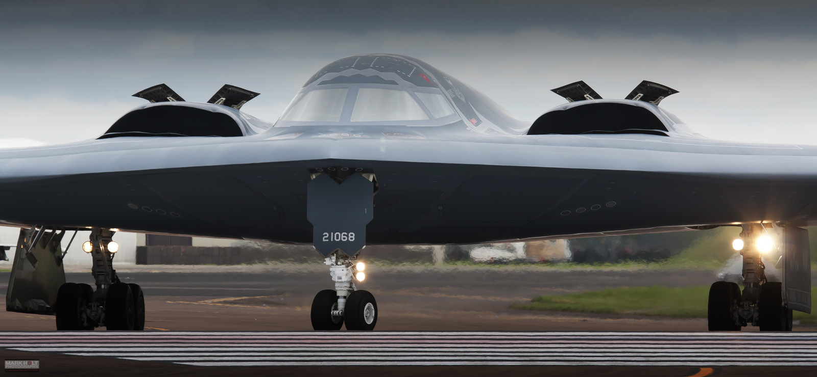 Duch, letectví, válečný, B2, tajnost, stealthbomber, usairforce, militaryaviation, militaryaircraft, raffairford, northropgrumman, theroyalinternationalairtattoo, spiritofnewyork