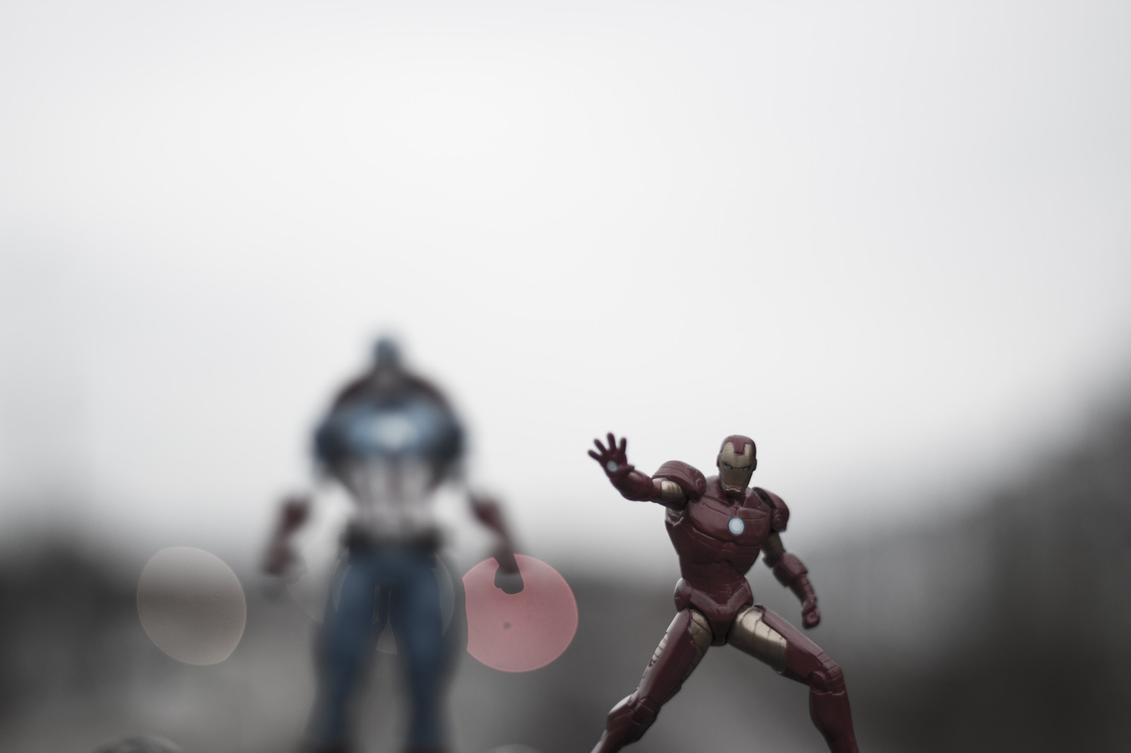 hračky, Červené, nebe, válka, Kánon, bokeh, kapitán, figurky, UMĚNÍ, Soustředit se, světlo, umělecký, Amerika, muž, rozmazat, železo, canonphotographer, slábnout, čísla, boj, zázrak, Oxford, 70d, eos70d, canon70d, Atmosféra Země, makro fotografie, Oxfordshire, canoneos70d, promyje, civilní, Canonclub, Šroubovák