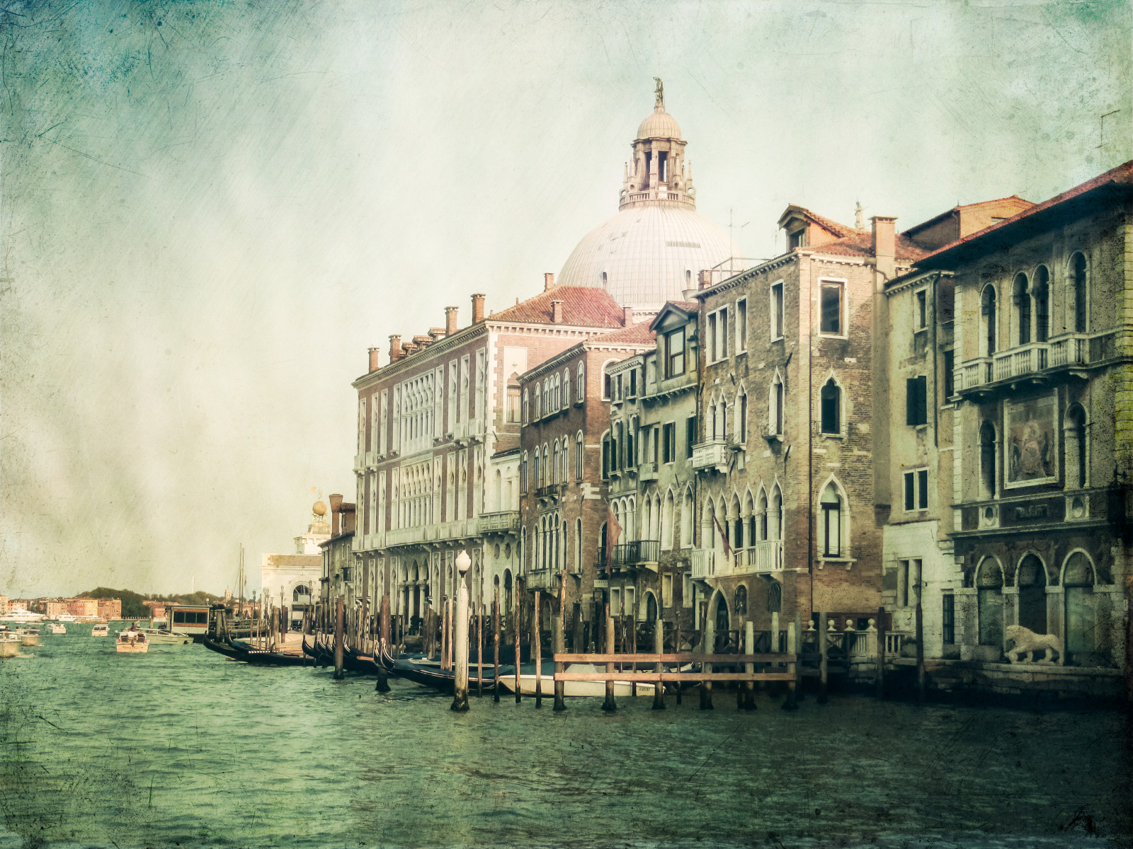 Wallpaper : waterway, sky, water, canal, town, city, cloud, building ...
