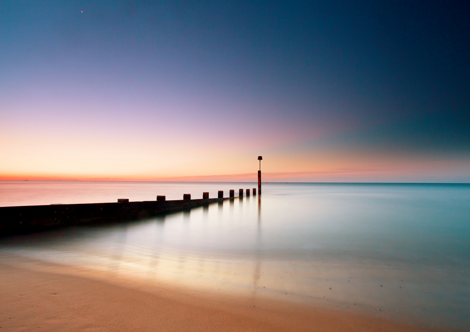 แสงแดด, พระอาทิตย์ตก, ทะเล, อ่าว, ฝั่ง, การสะท้อน, ท้องฟ้า, ชายหาด, พระอาทิตย์ขึ้น, ดอร์เซ็ท, อังกฤษ, ตอนเย็น, เช้า, ชายฝั่ง, ดวงอาทิตย์, ขอบฟ้า, บรรยากาศ, ท่าเรือ, พลบค่ำ, ความยาวนาน, เมฆ, รุ่งอรุณ, บรรยากาศ, มหาสมุทร, คลื่น, ทะเล, งดงาม, สายัณห์, เนื้อน้ำ, คลื่นลม, เบอร์แมนน์