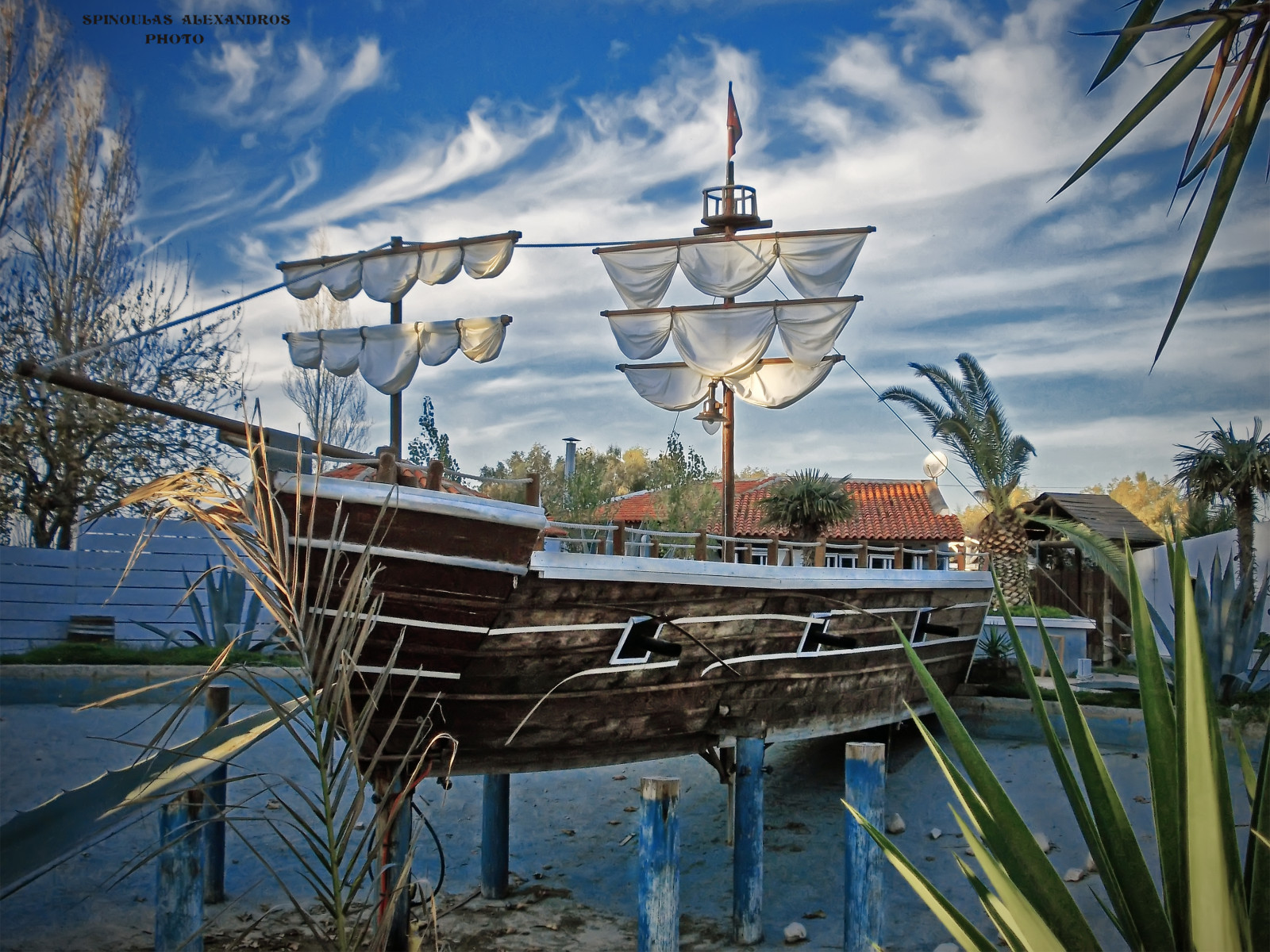 krajina, loď, moře, voda, opuštěný, odraz, nebe, mraky, Cestovní ruch, zelená, Řecko, Nikon, dok, dovolená, mrak, strom, cestovat, Pohled, rostlina, volný čas, plavidlo, přistát, cesta, beatiful, bayou, turistická atrakce, vodní, Derveni