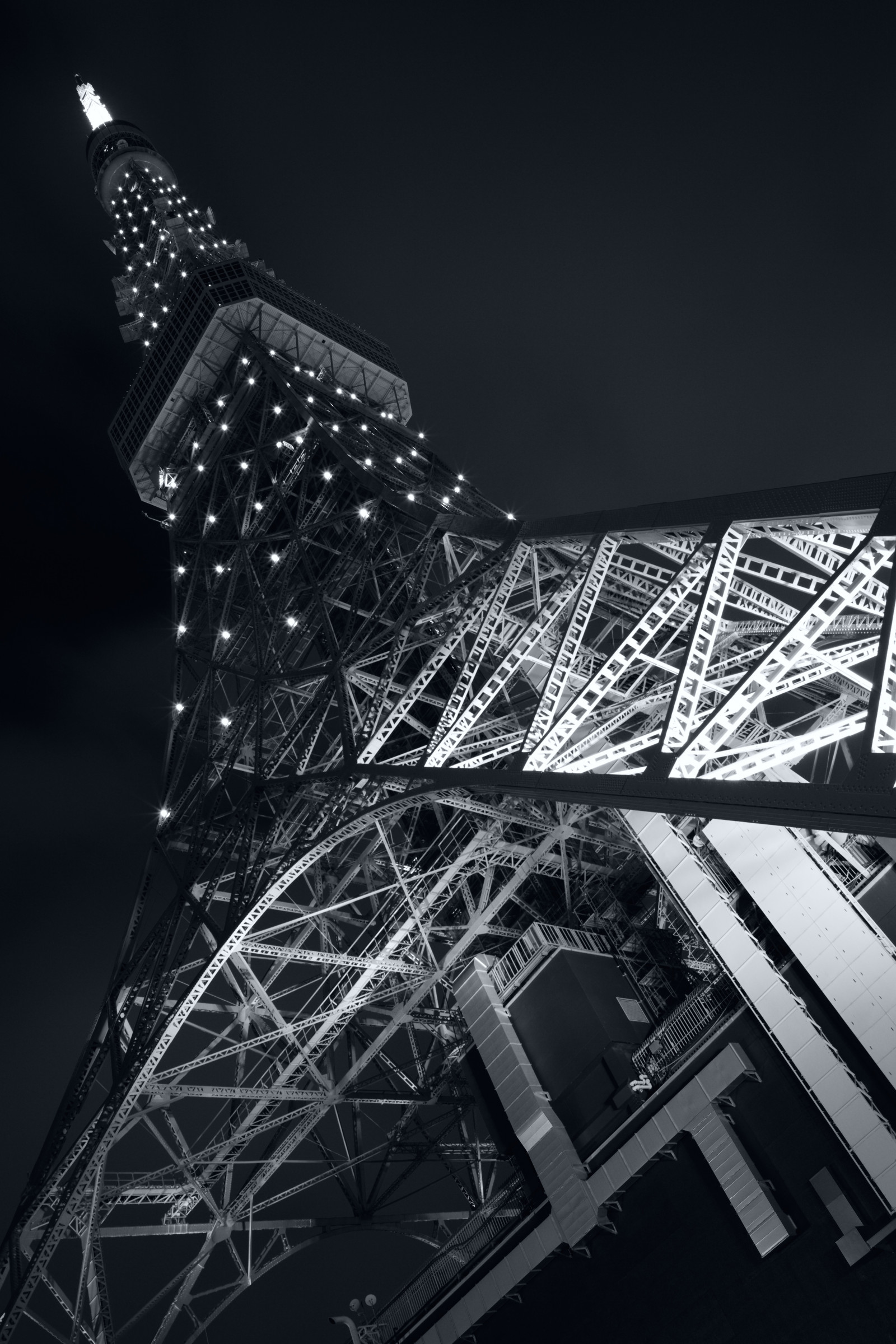 bílý, Černá, černobílý, noc, fotografování, symetrie, panoráma, mrakodrap, věž, Leica, Tokio, M, světlo, tělesné, tvar, čára, tma, Tokyo Tower, typ240, ELMARIT, elmarit12828, 44ko44or44oe44oq44o8coodia, Atmosféra Země, Černý a bílý, monochromatické fotografování