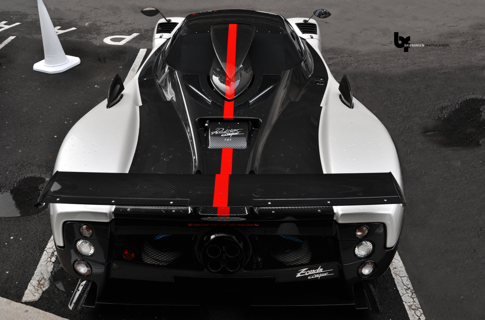 Londra, auto, rosso, veicolo, fotografia, auto sportiva, Roadster, Pagani, Pagani Zonda, POV, macchina di spettacolo, Zonda, esotico, cinque, 2011, 5, vista, f, ruota, auto, supercar, arabo, esclusivo, worldcars, settore automobilistico, Londen, Parklane, Dorchester, design automobilistico, esterno automobilistico, auto da corsa, veicolo a motore, modalità di trasporto, bas, Fransen, Paganizonda, Roadsterf