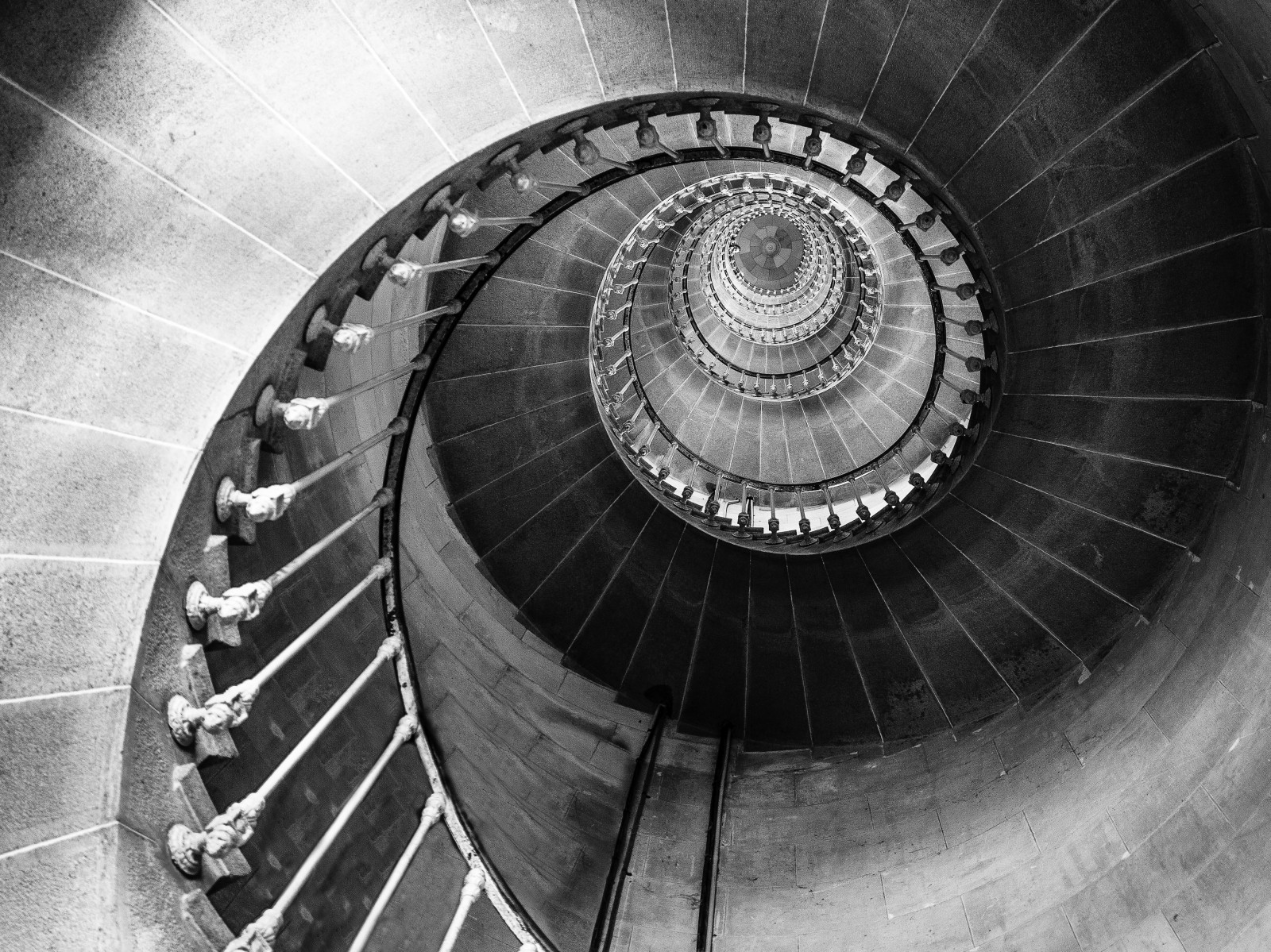 monocromo, architettura, cielo, fotografia, spirale, simmetria, faro, Canone, geometria, cerchio, scala, angolo, bianco e nero, bw, ri, phare, canoneos60d, noiretblanc, nb, scala, bianco e nero, fotografia in bianco e nero, illuminazione diurna, g om trique, spirale, Charente Marittima, Poitou-Charentes, lighthousetrek, iledere, Baleine, stock photography