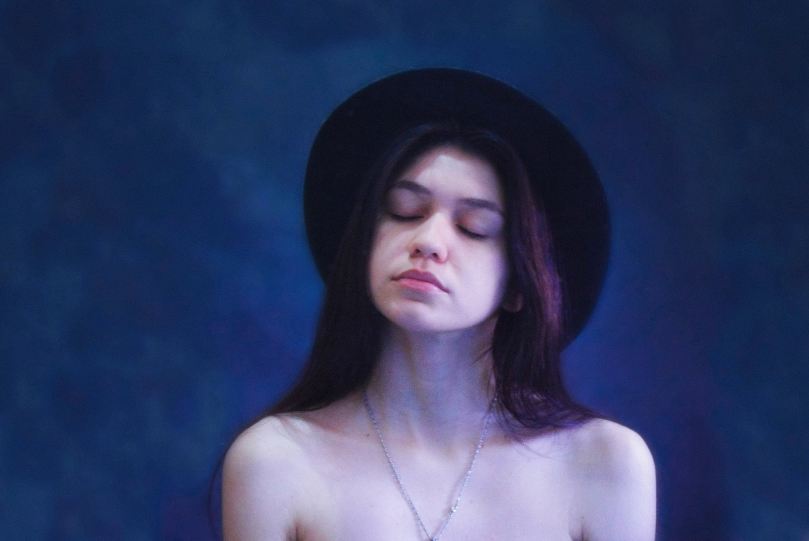 světlo, portrét, autoportrét, já, tenký, fotografování, stíny, kůže, bledý