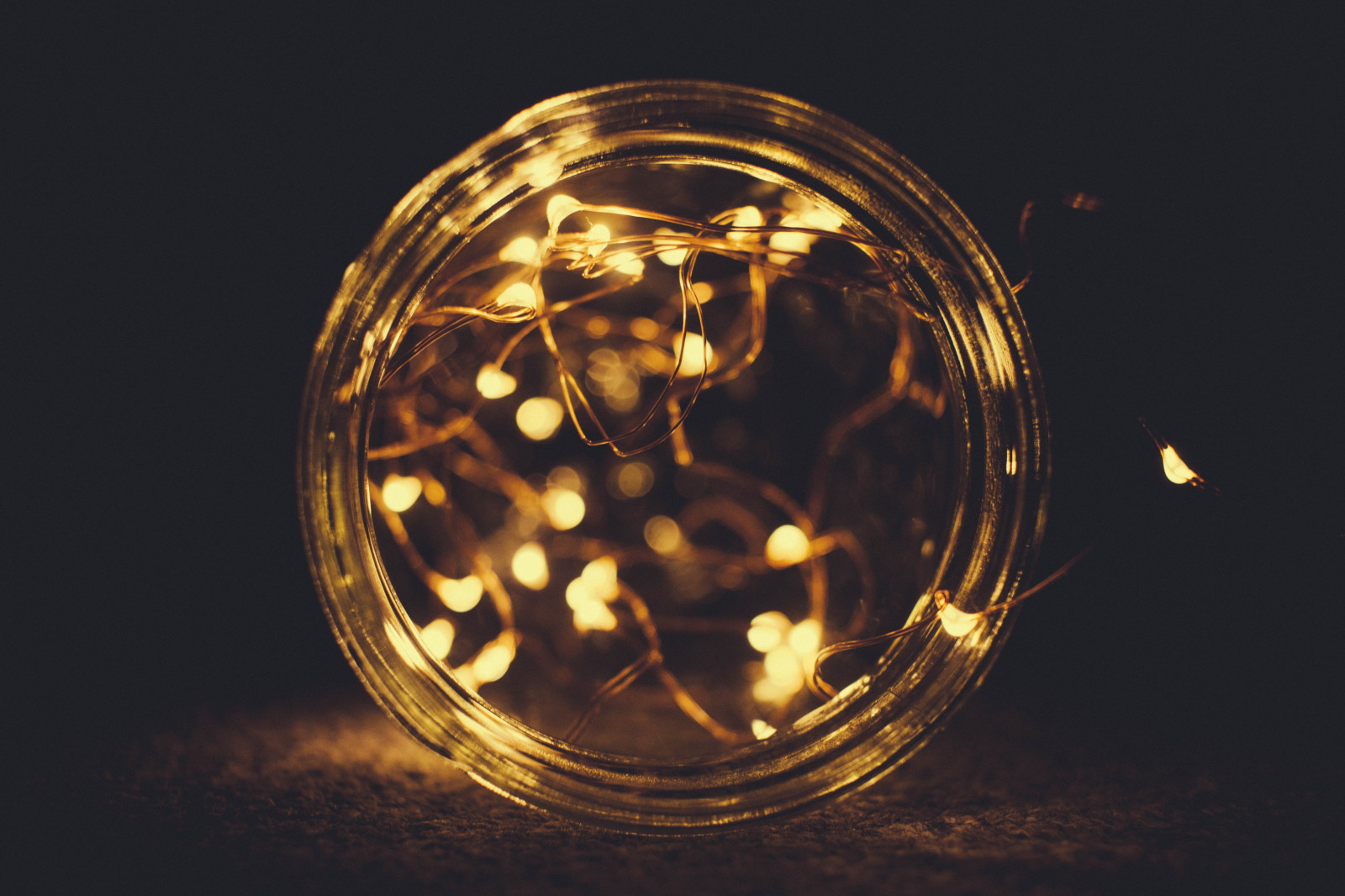 Wallpaper glass, light, lighting 5184x3456 wallhaven 1185320 HD