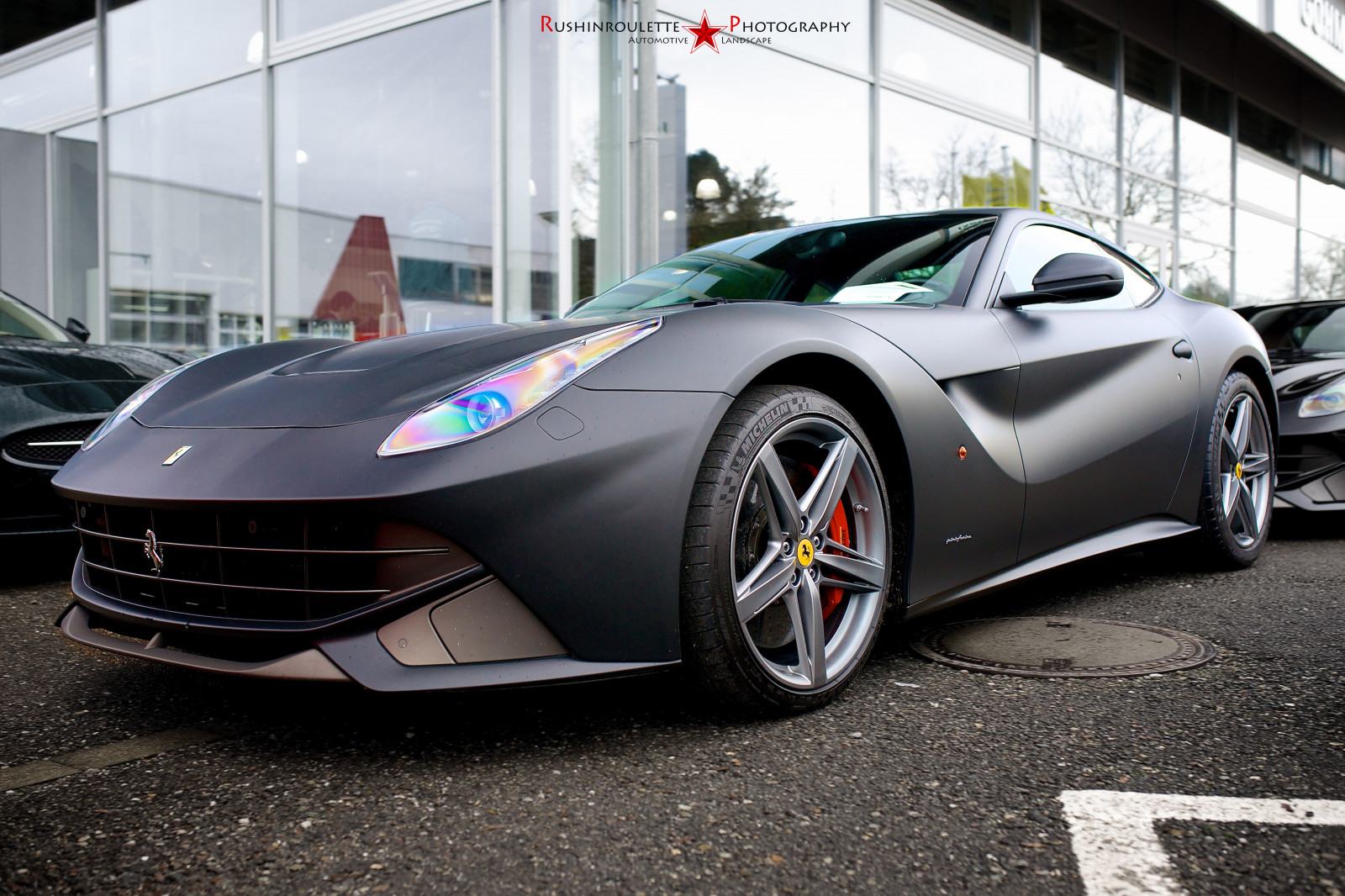 Černá, auto, vozidlo, Německo, technika, Sony, sportovní auto, PROTI, 35MM, výkon auta, Němec, MM, limuzína, 1, F12, 48, DC, l, kolo, rohož, deutschland, objektiv, okraj, superauto, alfa, sigma, 14, schwarz, 35, 99, A, matný, slt, deutsch, pozemní vozidla, automobilového designu, automobilový exteriér, závodní auto, koncept vozu, luxusní vůz, HSM, rodinný vůz, matt, kompaktní vůz, motorové vozidlo, osobní luxusní automobil, výkonné auto, střední velikost auta, dg, kamarád, slta99v, a99v, automotive Lighting, Singen, Gohm, automotive wheel system