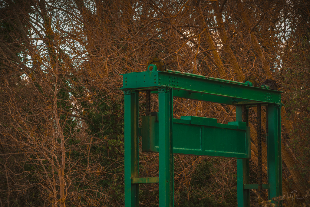 ประตูน้ำ, ประตู, ช่อง, ต้นไม้, น้ำ, แม่น้ำ, สตรีม, เหล็ก, วิศวกรรม, เครื่องกล, ทางน้ำ, อัลวัลตัน, Peterborough, ห่วงโซ่, กลไก, d5500, nikond, โรงงาน, ป่า, พุ่มไม้, ฤดูใบไม้ผลิ, โรงสี, อุปสรรค