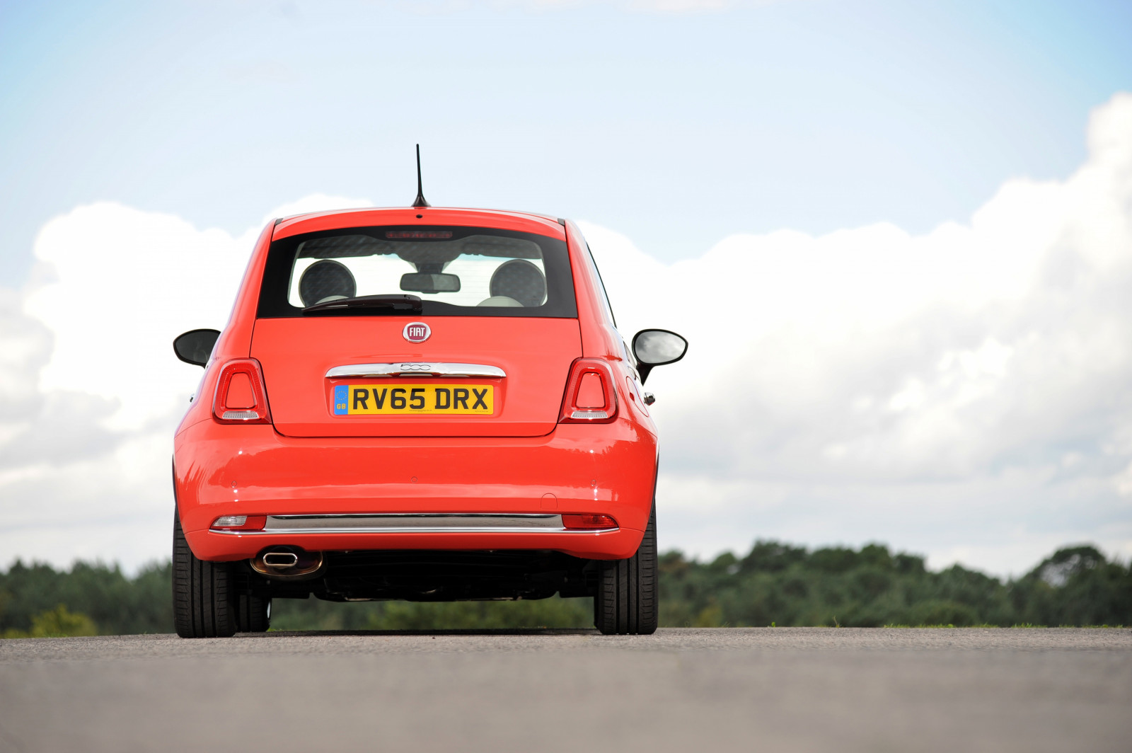 auto, vozidlo, mini, fiat 500, FIAT, netcarshow, netcar, obrázky vozidel, photo auto, 2016, 500 UK verze, kolo, pozemní vozidla, automobilového designu, automobilový exteriér, automobil make, rodinný vůz, městské auto, subcompact auto