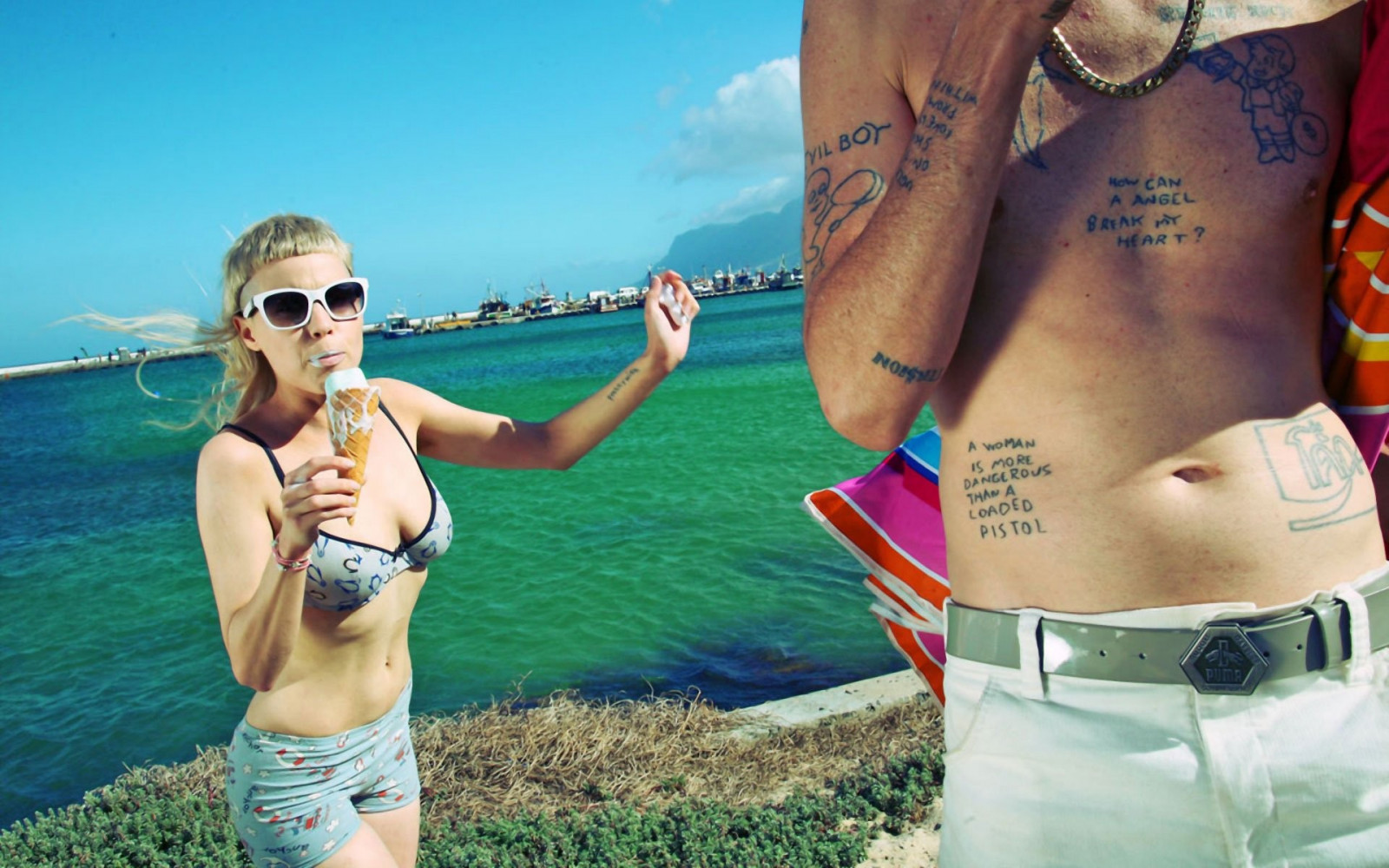 Die Antwoord, Yolandi Visser, Person, mand, hånd, sjovt, ben, muskel, arm, menneskelige legeme