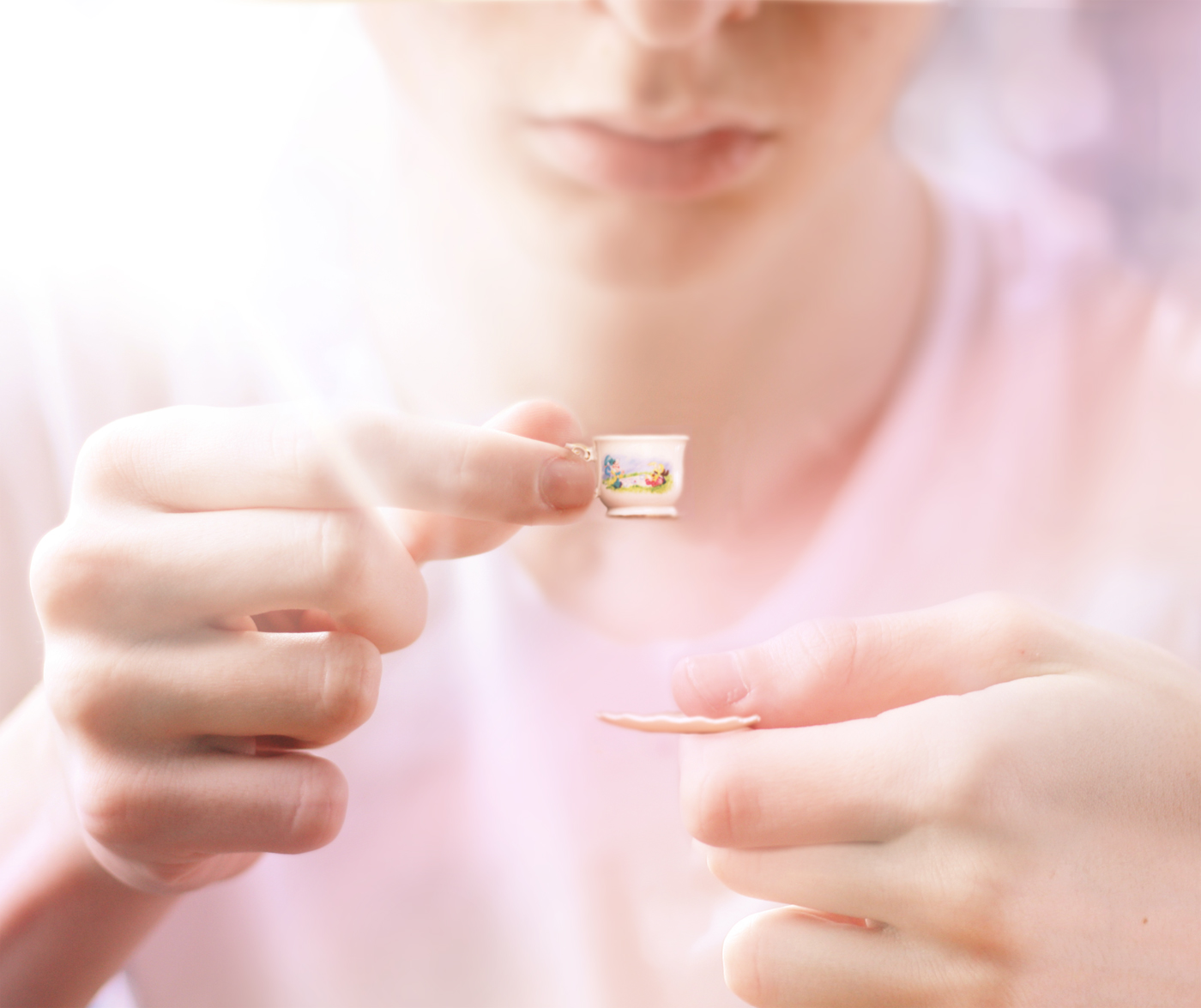 ruce, napít se, Talíř, slunce, Kánon, rty, Alice, čaj, pohár, objektiv, kůže, obří, odpoledne, Drobný, zlatý, 50mm, chlapec, den, hodina, králičí, ruka, mě, nehet, malý, prst, přistát, 365, rok, divit se, ret, projekt, velký, servis, šílený, daniel, Králíček, produkt, lék, velikost, jíst, terrio, badbodydoubletrouble, kloboučník, health beauty