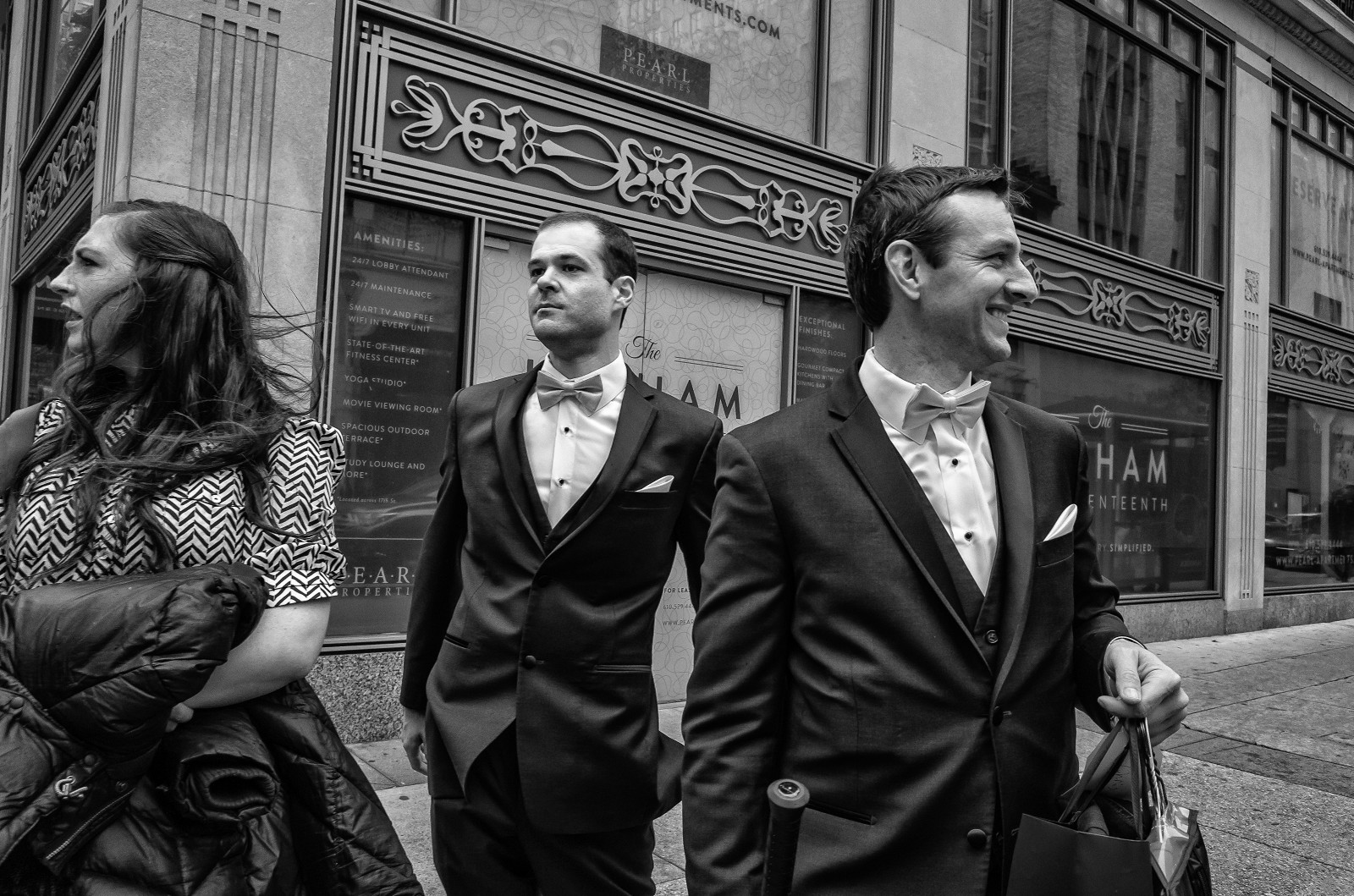 lidé, bílý, Černá, černobílý, ulice, silnice, fotografování, móda, Osoba, Philadelphie, oblečení, infrastruktura, 2016, Mono, Černý a bílý, tělesné, Černá bílá, třídaFoto, fotografie, streetphotography, GR, ricoh, upřímný, sp, Černý a bílý, monochromatické fotografování, Film noir, marketeast, chestnutstreet