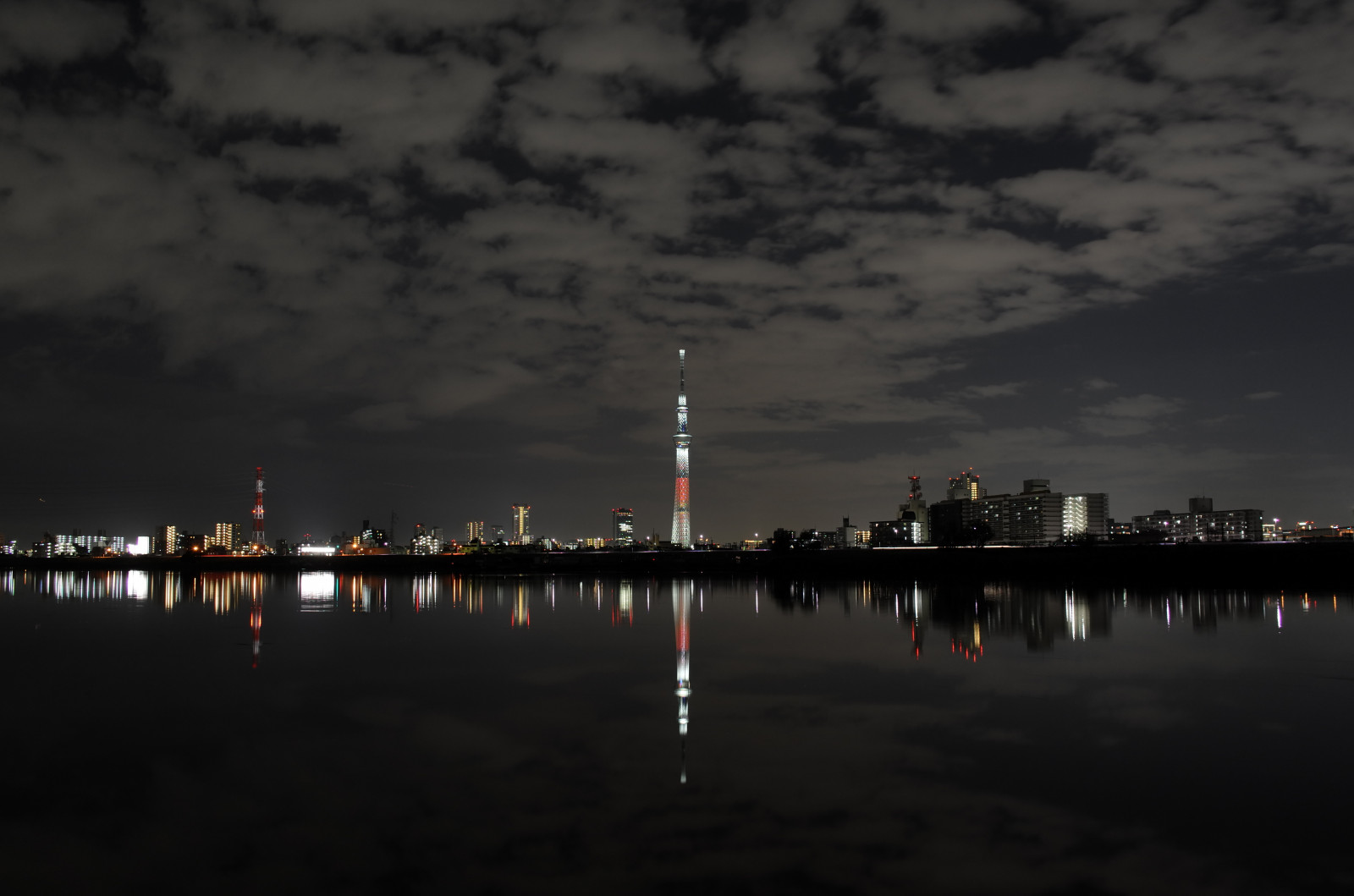 Japan, hav, by, bybilledet, nat, arkitektur, afspejling, skyline, aften, morgen, tårn, bro, horisont, skumring, Leica, Tokyo, Jp, Skytree, lys, Sky, overskyet, daggry, belyst, belysning, mørke, t, milepæl, Tokyo Skytree, Horikiri, leicat, summicront235, Summicron, t235, candletree, atmosfærisk fænomen, atmosfære af jord