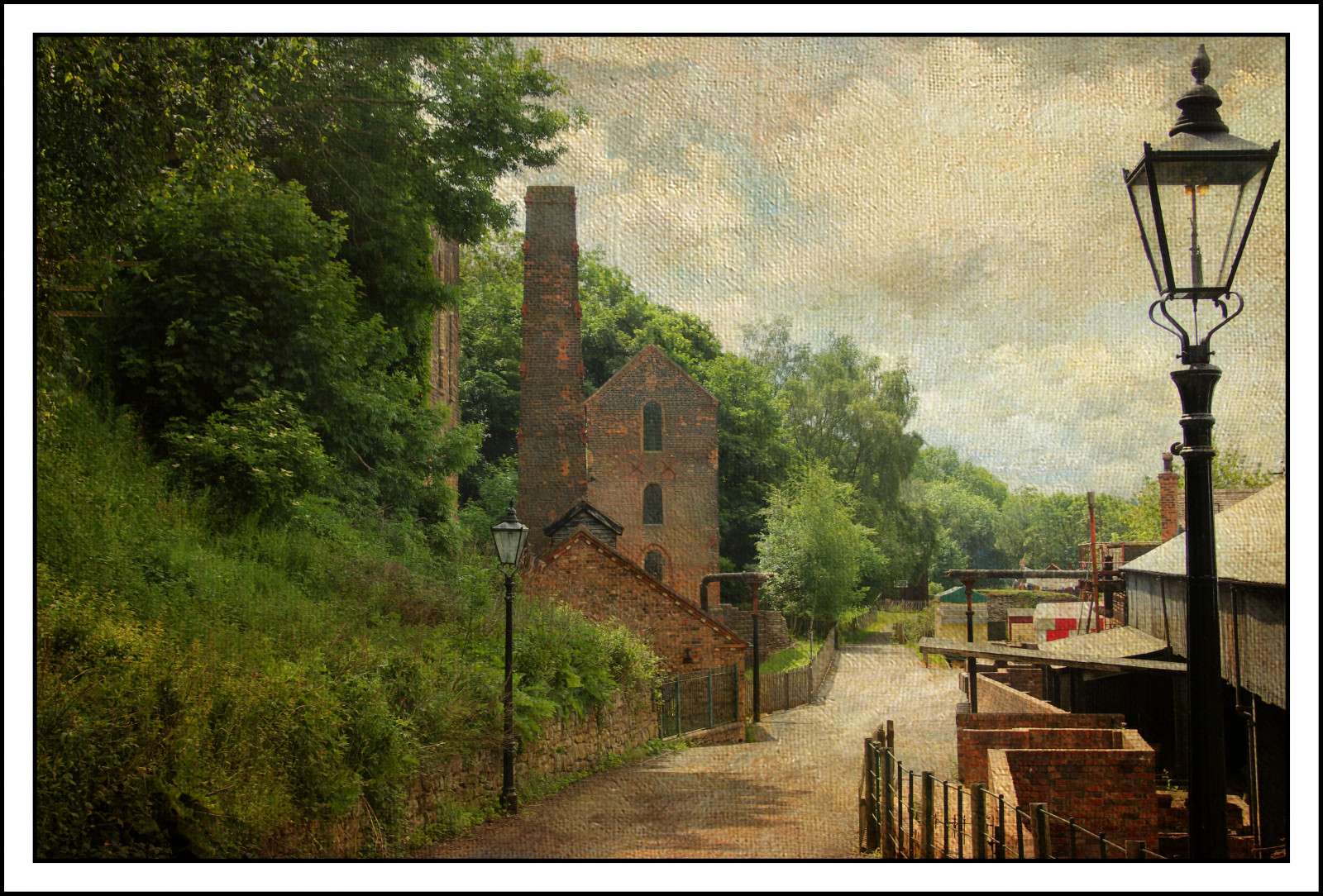 stromy, krajina, malování, voda, Příroda, nebe, stěna, cihly, mraky, vesnice, dějiny, textura, cesta, kanál, komíny, strom, mygearandme, budovy, Okna, rekonstrukce, thegalaxy, flickrstruereflection1, flickrstruereflection2, dblringexcellence, me2youphotographylevel1, průmysl, panasonicdmctz3, lenabem, vodní, oplocení, lampost, Victoriantown