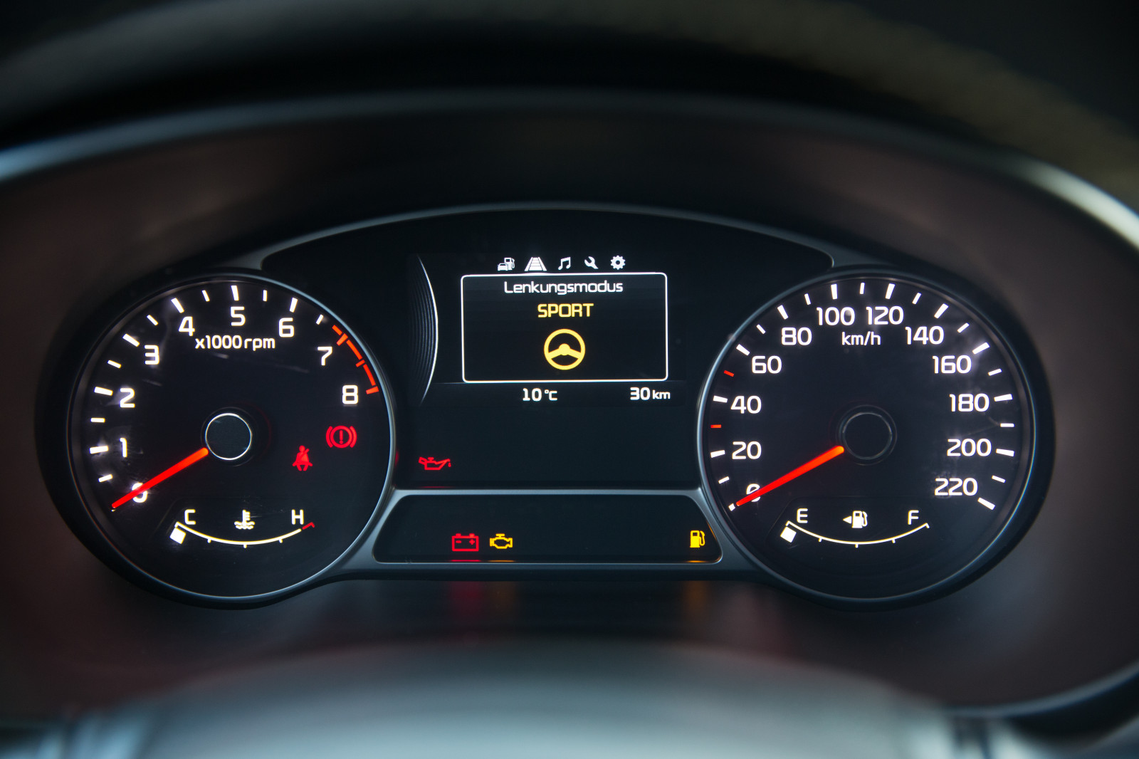 auto, vozidlo, 2015, limuzína, Kia, netcarshow, netcar, obrázky vozidel, photo auto, Duše Europe version, pozemní vozidla, automobil make, luxusní vůz, rodinný vůz, kompaktní vůz, městské auto, sportovní užitkové vozidlo, Ford Motor Company