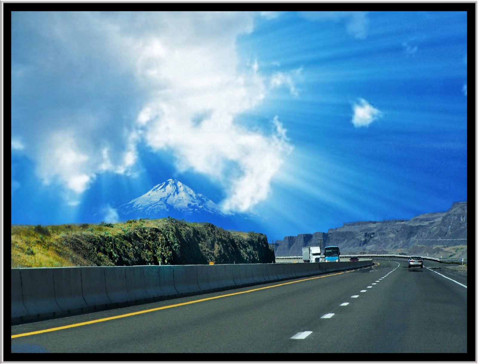 hory, nebe, sníh, silnice, kapuce, řeka, historický, horizont, atmosféra, Spojené státy americké, Oregon, Dálnice, rokle, řidičský, Columbia, atrakce, infrastruktura, mrak, rozsah, kůň, hrabství, Amerika, , víčko, nás, zámky, nebo, mt, nrhp, onasill, site, Snímek obrazovky, počítač tapeta, road trip, Dálnice, nejvyšší, kaskády, Dalles, I84, Clackamas