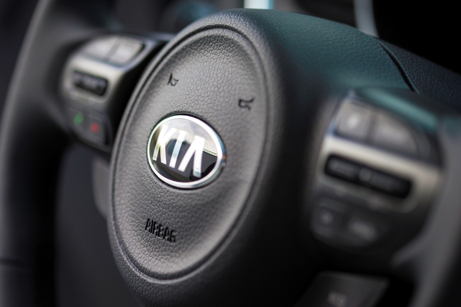 차, 차량, 폭스 바겐, 2015, 스티어링 휠, 의자 가마, 기아, netcarshow, 넷 카, 자동차 이미지, 자동차 사진, 옵티마 하이브리드, 바퀴, 육상 차량, 자동차 외장, 자동차 제조, 가족 용 자동차, 소형차, 도시 자동차, 소형차, 스티어링 부분, 슈퍼 미니