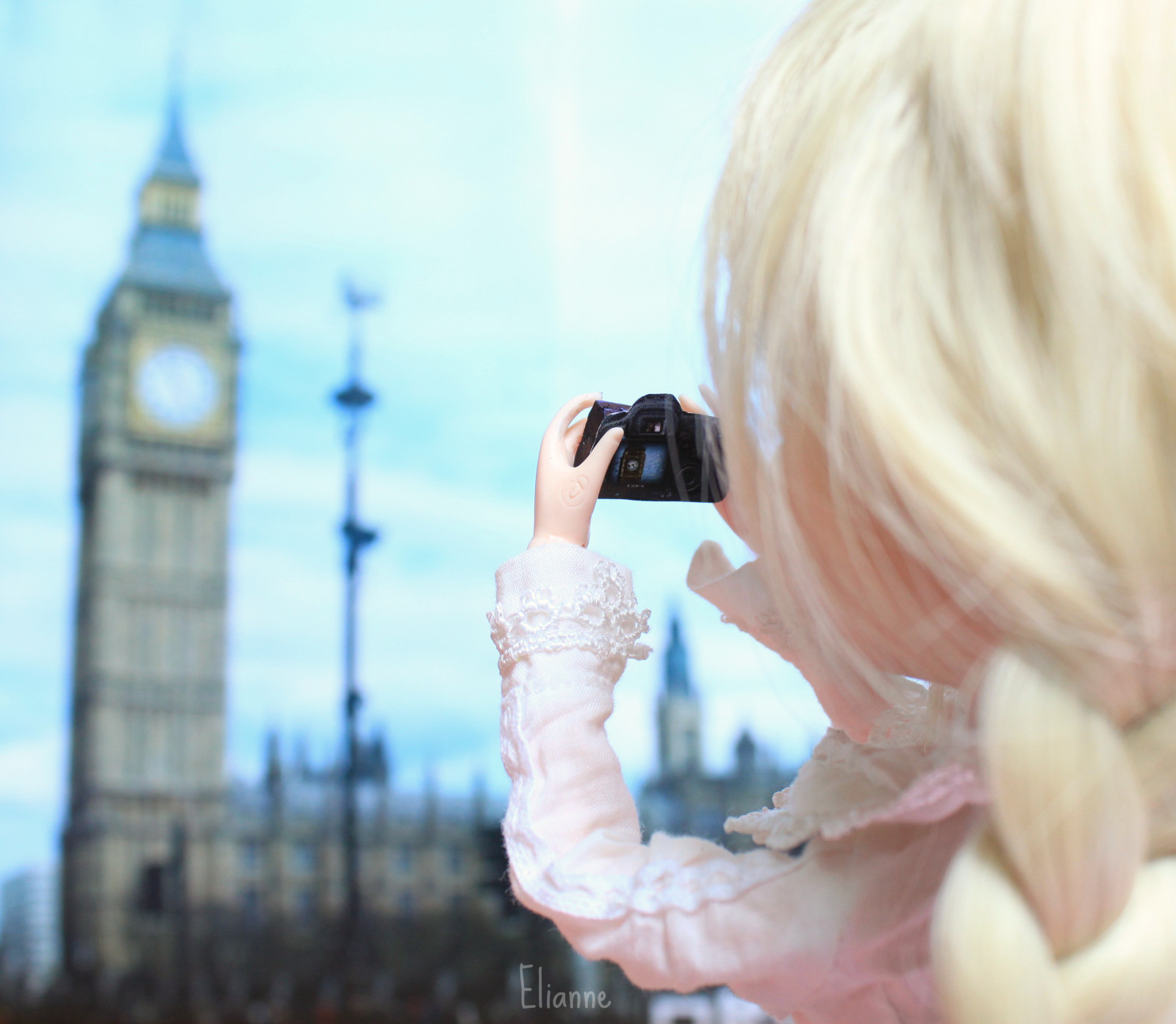 Londýn, blondýnka, fotografování, Fotoaparát, věž, kostel, jaro, oblečení, dovolená, Felicia, Nový, krása, nevěsta, fotografie, kostým, meduňka, pullip, paruka, rewigged, LUTS, focení, eluts, bigben