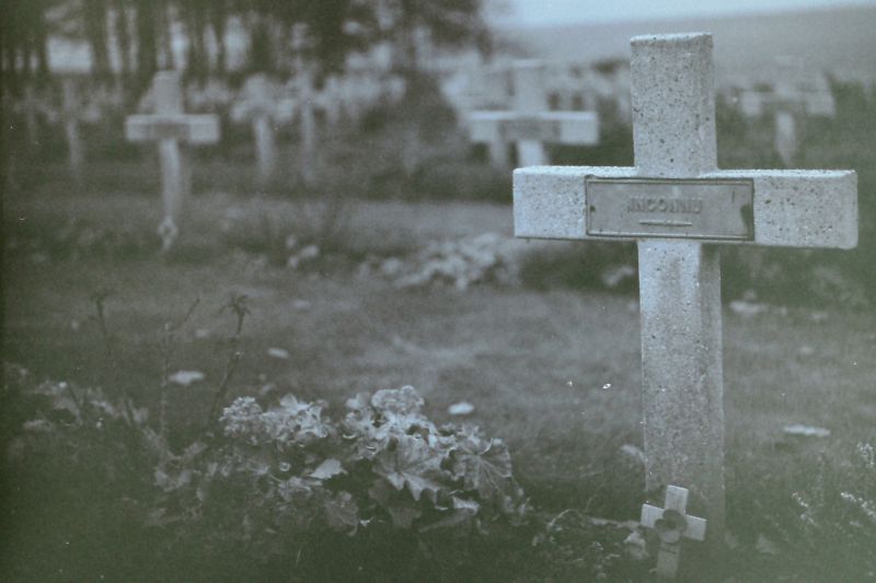 bw,35MM,soldato,Unmarkedgrave,Preoccupato