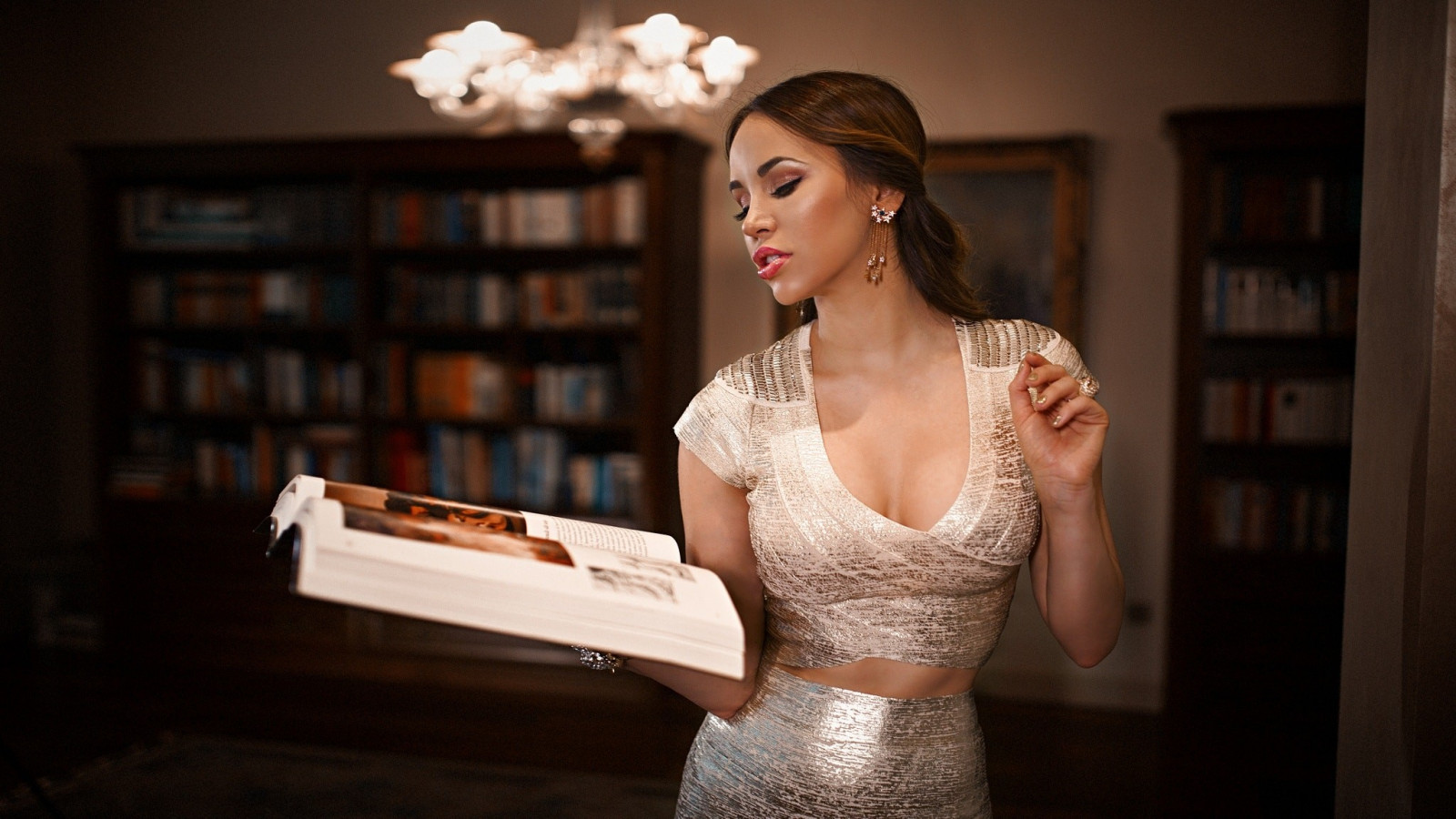 ผู้หญิง, โมเดล, แนวตั้ง, ดำขำ, การถ่ายภาพ, แต่งตัว, ชุดแต่งงาน, เสื้อผ้า, ความงาม, ผู้หญิง, แต่งงาน, เจ้าสาว, รูปถ่าย, เจ้าบ่าว, ชุดราตรี, การถ่ายภาพ, พิธี, เสื้อผ้าเจ้าสาว