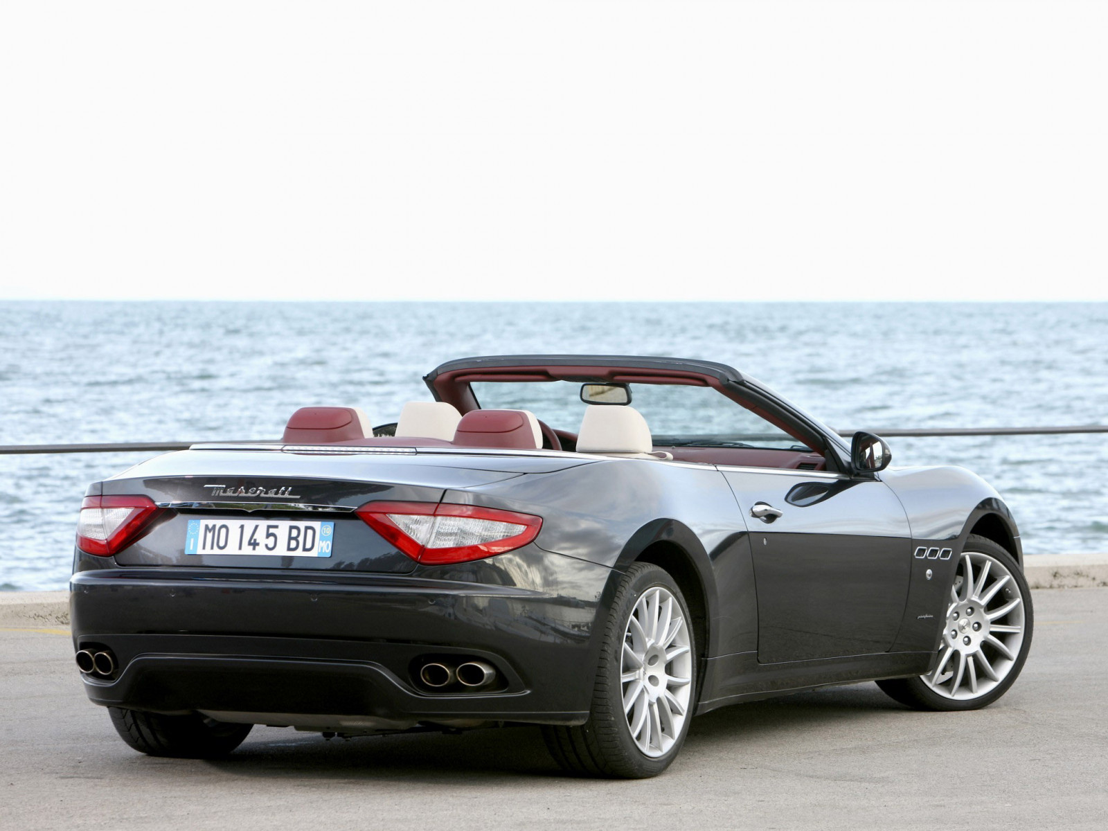 bil, køretøj, sportsvogn, Maserati, coupe, Cabriolet, ydeevne bil, Maserati GranTurismo, 2012, netcarshow, netcar, bil billeder, bil foto, hjul, GranCabrio, superbil, jord køretøj, bildesign, automotive exterior, bil make, luksus køretøj, kofanger, personlig luksus bil