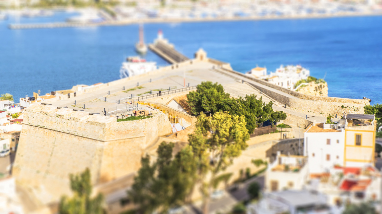 ชีวิต, การท่องเที่ยว, ทะเล, ฤดูร้อน, ท้องฟ้า, espana, ดวงอาทิตย์, ร้อน, ปราสาท, Castelos, โซล, แนวนอน, การถ่ายภาพ, เกาะ, mar, น่าพิศวง, สเปน, espanha, น่ารัก, Fiesta, โซนี่, Ferias, Paisaje, Paisagem, ยุคกลาง, ceu, ลินโด, viajes, อิบิซ่า, Vida, Cielo, Verano, viagem, verao, Hermoso, ภาพ, อัลฟา, eivissa, วันหยุดพักผ่อน, islas, HDR, ทะเลเมดิเตอร์เรเนียน, caliente, Quente, baleares, Castillos, ilhas, marmediterraneo, tiltshift, nex, asombroso, Daltvila, islasbaleares, Pitiusas, surpreendente, islaspitiusas, nexc3