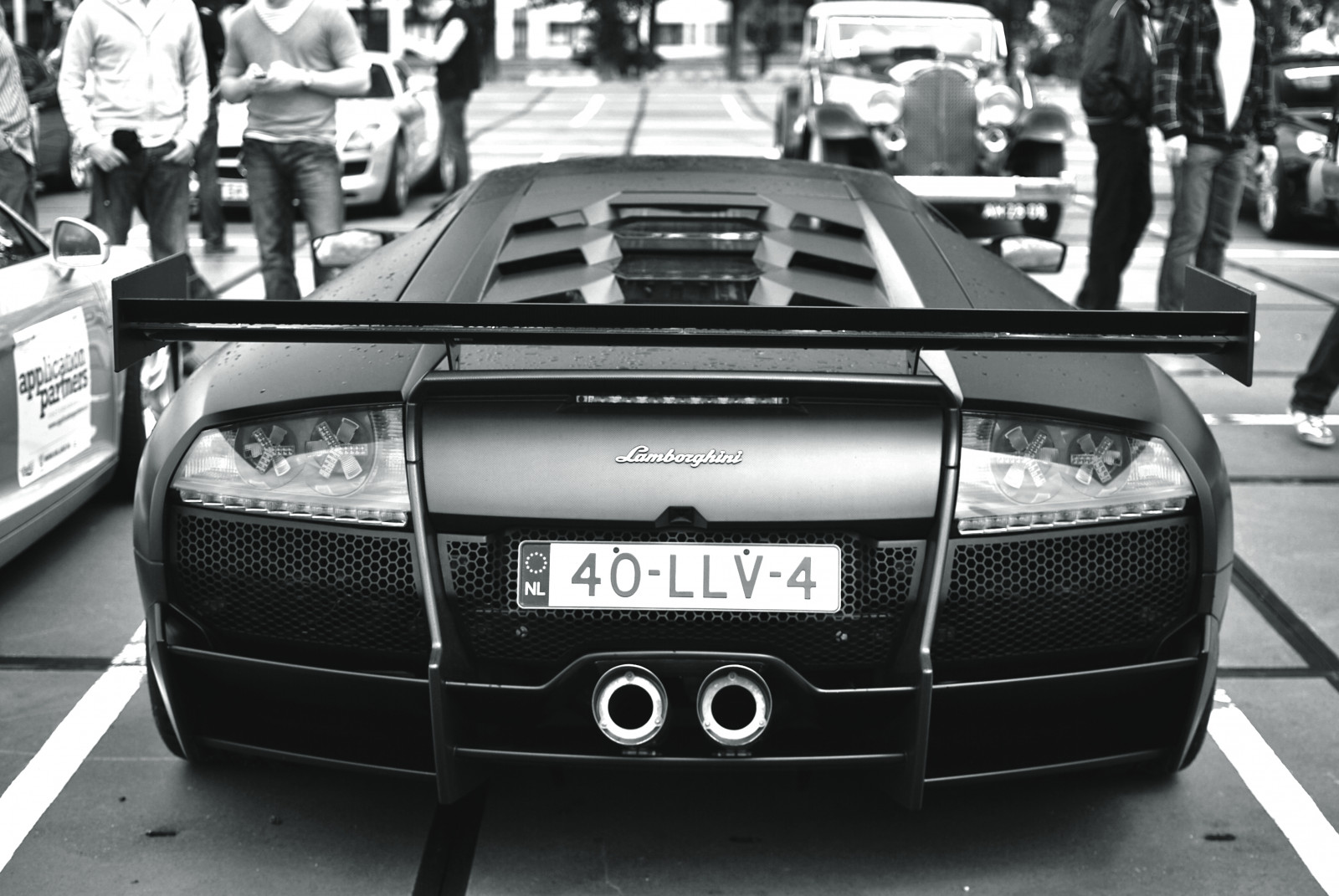 auto, lidé, tělesné, Itálie, bílý, Černá, Holandsko, cars, sportovní, Nizozemí, auto, sport, 35MM, fotografování, mercedes, benz, italština, Rotterdam, Nikon, pamětní, automobil, Italia, dof, parkoviště, 4, rychle, automotive, super, Býk, událost, exotický, mercedesbenz, lp, Diablo, uhlík, audi, Lamborghini, kupé, výhradní, superauto, maarten, V8, sv, v10, SLS, Ahoj, vogel, sportovní auto, AMG, rušič vztlaku, 2010, bolognese, Murcielago, 670, v12, pomocník, Miura, D60, Veloce, 6704, Jurriaan, Sant'Agata, 2011, Reventon, murcie, posteriore, superveloce, maartenmemorial, Donckerwolke, longitudinale, Aventador, lp6704, lp700