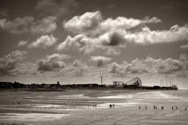 landscape, monochrome, sea, sky, people, shore