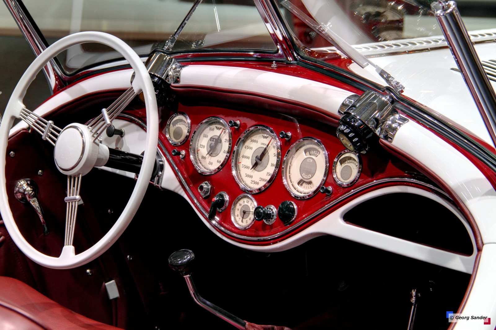 alt, Auto, Innere, Fahrzeug, Sportwagen, Tachometer, Roadster, Oldtimer, Oldtimer, Cockpit, Lenkrad, Geschwindigkeitsmesser, Alt, Details, Kennzeichen, Mk, Foto, Rad, Autos, Instrument, Detail, K, Mobil, Auto, Automobil, Serie, Tapete, klassisch, Fotos, Typ, Foto, Bild, Bild, Bilder, Bilder, Fotos, Autos, Art, Bild, Generation, Serie, Bilder, Liter, Liter, Automobil, 1936, Instrumententafel, W, 25, Tafel, Lenkung, Interieur, Innen, Tacho, Instrumente, Innenraum, Wanderer, Tacho, Lenkrad, Instrumente, Armaturenbrett, Armaturentafel, Landfahrzeug, Automobil-Design, Automotive außen, Automobil machen, Kraftfahrzeug, Antikes Auto, Autoshow