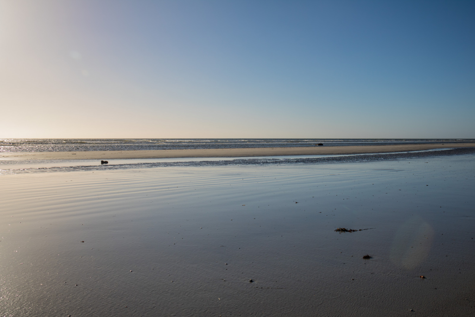 slunečnímu záření, západ slunce, moře, záliv, voda, pobřeží, písek, odraz, nebe, pláž, svítání, ráno, pobřeží, slunce, horizont, soumrak, mokřadní, mrak, svítání, oceán, vlna, pramen, vatten, hav, kust, exif modelu canoneos760d, geocountry, Kamera aby kánon, geocity, Model fotoaparátu canoneos760d, geostate, geolocation, EXIF čočka efs18200mmf3556is, exif aby kánon, EXIF isospeed 100, exif focallength 20mm, EXIF otvor 10, skateholm, tělo z vody, mořská vlna, mělčina při ústí řeky