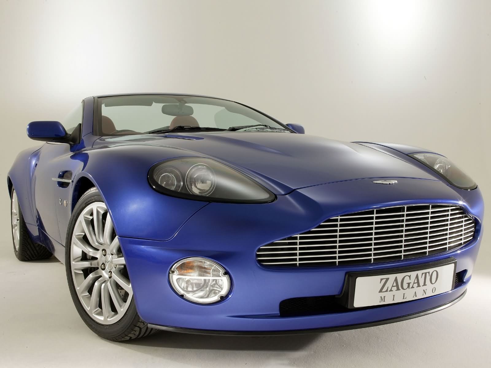 auto, vozidlo, modrý, sportovní auto, Aston Martin, Aston Martin DBS, kupé, výkon auta, Aston Martin DB9, Porazit, Aston Martin Vanquish, Aston Martin Vantage, 2004, styl, auto, superauto, v12, pozemní vozidla, automobilového designu, aston martin dbs v12, Aston Martin V8 Vantage 2005, Aston Martin Virage, Aston Martin V8, čelní pohled, Aston Martin DB7 Zagato, Aston Martin DB7