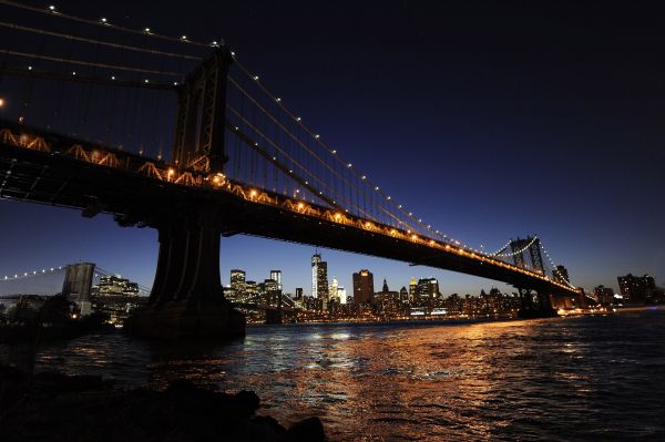 river,Manhattan,Manhattan Bridge,night