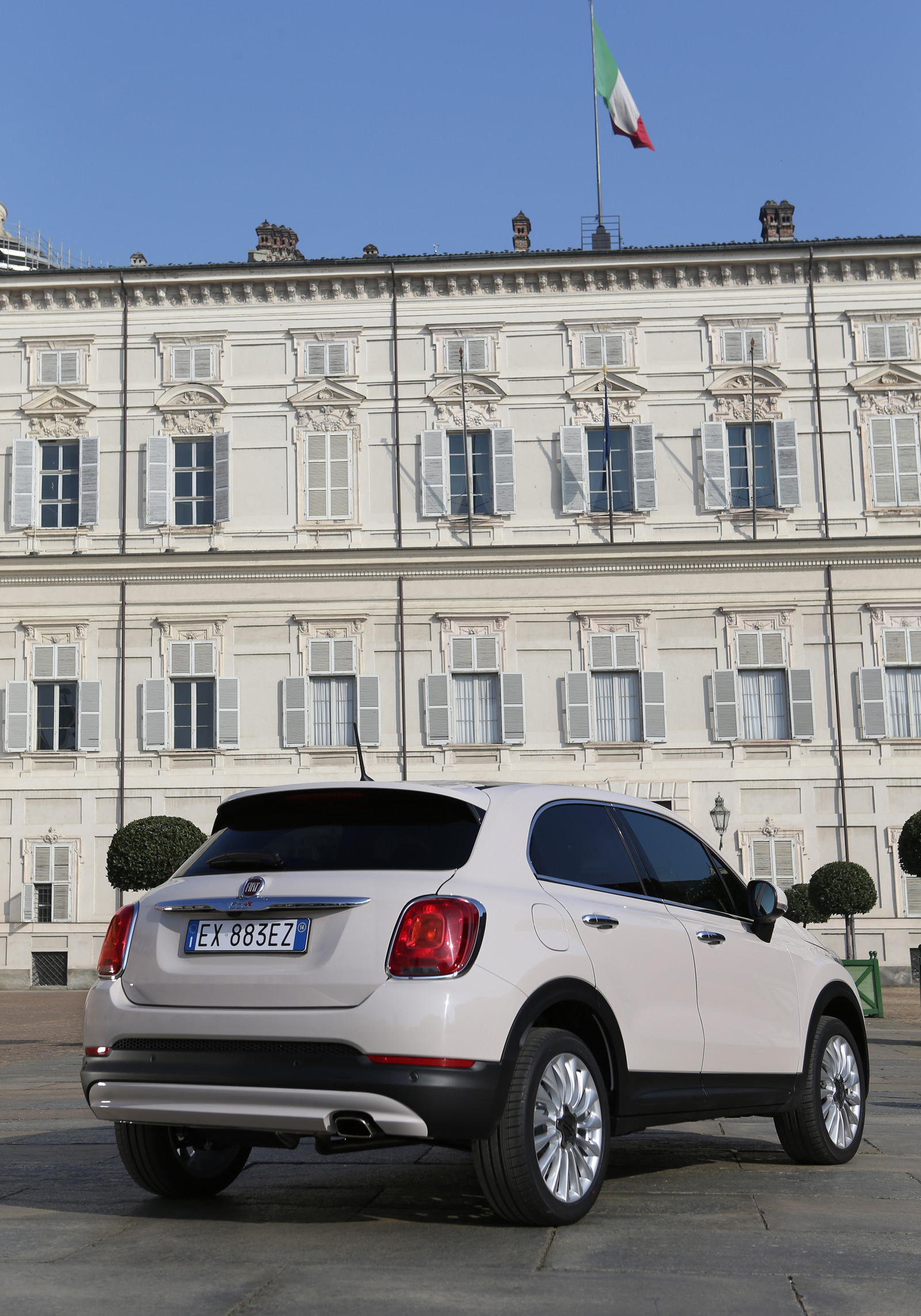 รถ, BMW, ยานพาหนะ, 2015, FIAT, netcarshow, netcar, ภาพรถยนต์, ภาพรถ, 500X, ล้อ, ยานพาหนะบก, การออกแบบยานยนต์, ภายนอกยานยนต์, รถยนต์ทำ, รถหรู, กีฬายูทิลิตี้รถ