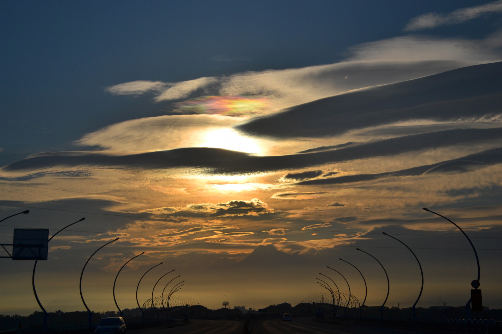 slunečnímu záření, stromy, krajina, barvitý, les, podzim, lidé, bílý, Černá, vodopád, starý, portrét, západ slunce, město, ulice, voda, Příroda, nebe, park, pole, fotografování, dřevo, svítání, uklidnit, zelená, večer, ráno, lavice, řeka, slunce, vítr, horizont, atmosféra, Nikon, zlato, Dovolená, soumrak, proud, chůze, zajetí, koupel, rokle, sledování, Matka, trekking, Jít, Černý a bílý, expozice, mrak, Krásná, scenérie, zvíře, podzim, mlha, cestovat, umělecký, Pohled, hedvábný, svítání, krása, fotografie, budovy, cielo, galerie, kapradina, tok, flickrfriday, turisté, Zobrazit, mléčný, žít, prostý, výrazů, gente, cybershot, během dne, s, energie, album, thephotographyblog, bezútěšný, pohledy, vy, dojem, Atmosféra Země, odlesk, červená obloha v dopoledních hodinách, meteorologický jev, kupa, pohledy, jev, ekoregion, Webshots, překvapující, bloog, urbanpaparazzi