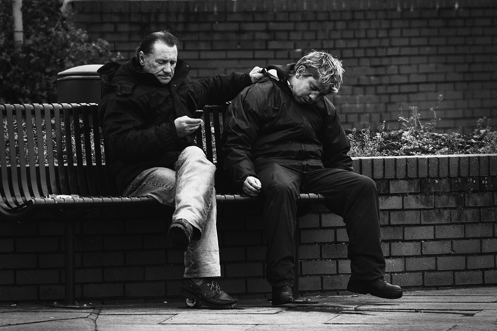 Wallpaper street, UK, England, blackandwhite, bw, man, male, men, monochrome, Boston, drunk