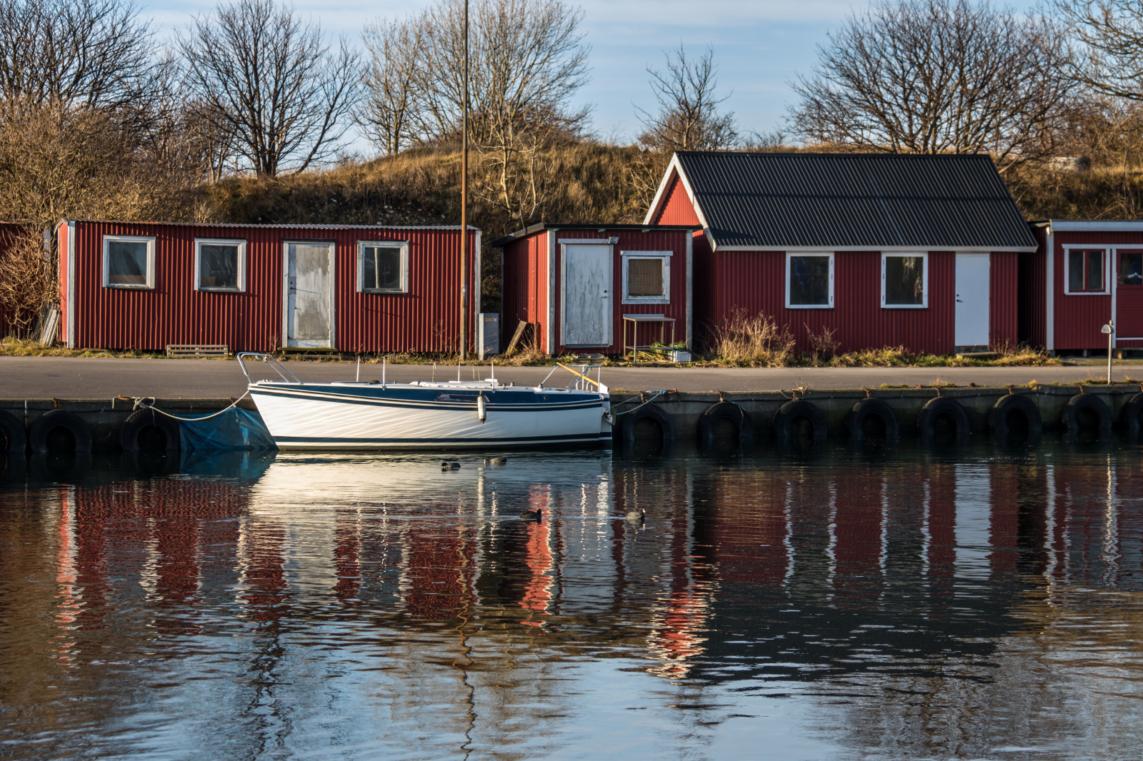 boat, water, reflection, house, dock, canal, cottage, Marina, hamn, boathouse, home, smygehuk, smygehamn, reflektion, waterway