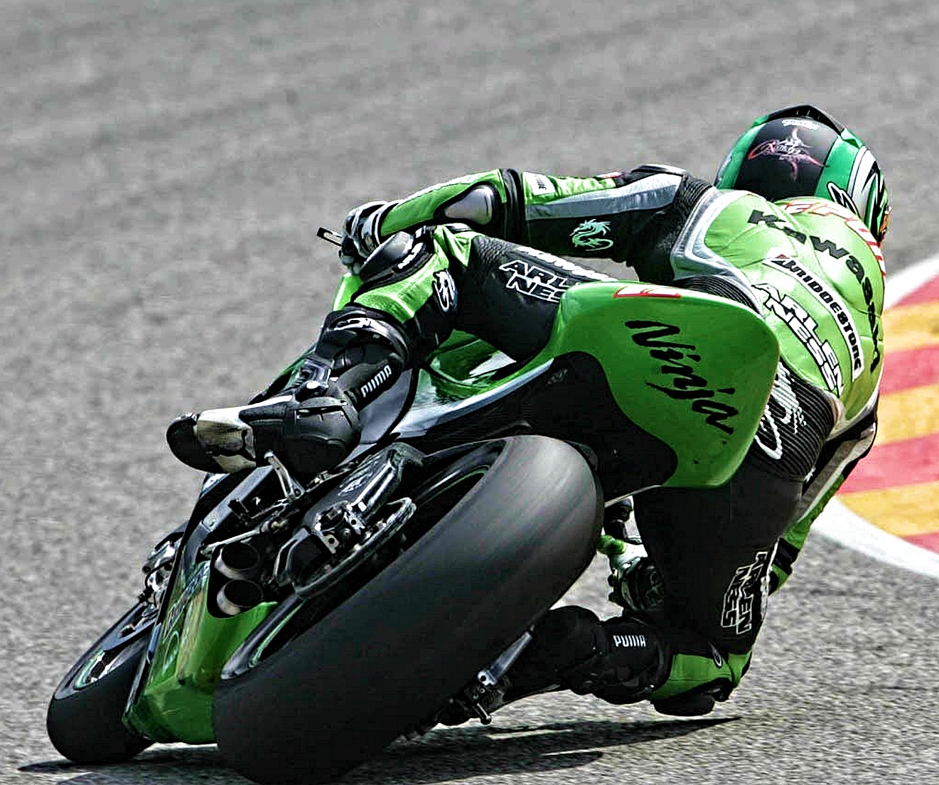 ฮอนด้า, KTM, ชัยชนะ, รถจักรยานยนต์, Yamaha, ไดร์เวอร์, Suzuki, Daytona, Ducati, มอเตอร์ไซค์, คาวาซากิ, หนัง, Buell, Aprilia, ซิมสัน, Cagiva, Husqvarna, Dainese, bmv