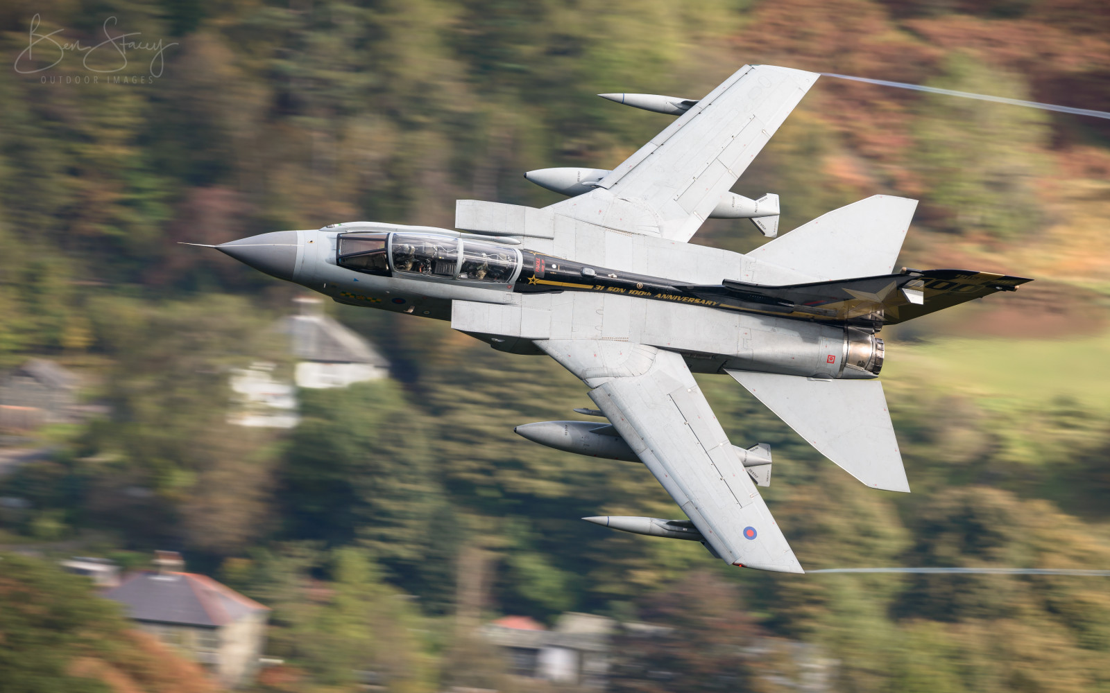 ocas, speciální, výročí, 100., raf, královský, vzduch, platnost, Panavia, tornádo, GR4, tonka, za548, 31sqn, sqn, letka, goldstars, Marham, norfolk, lfa17, Thirlmere, jezero, okres, nízká úroveň, letící, válečný, rychle, proud, letadlo, letectví, obrana, Bombardér, Záchvat, přízemní, průzkum, mocný, ploutev, Spojené království, sjednocený, Království, letadlo, Nikon