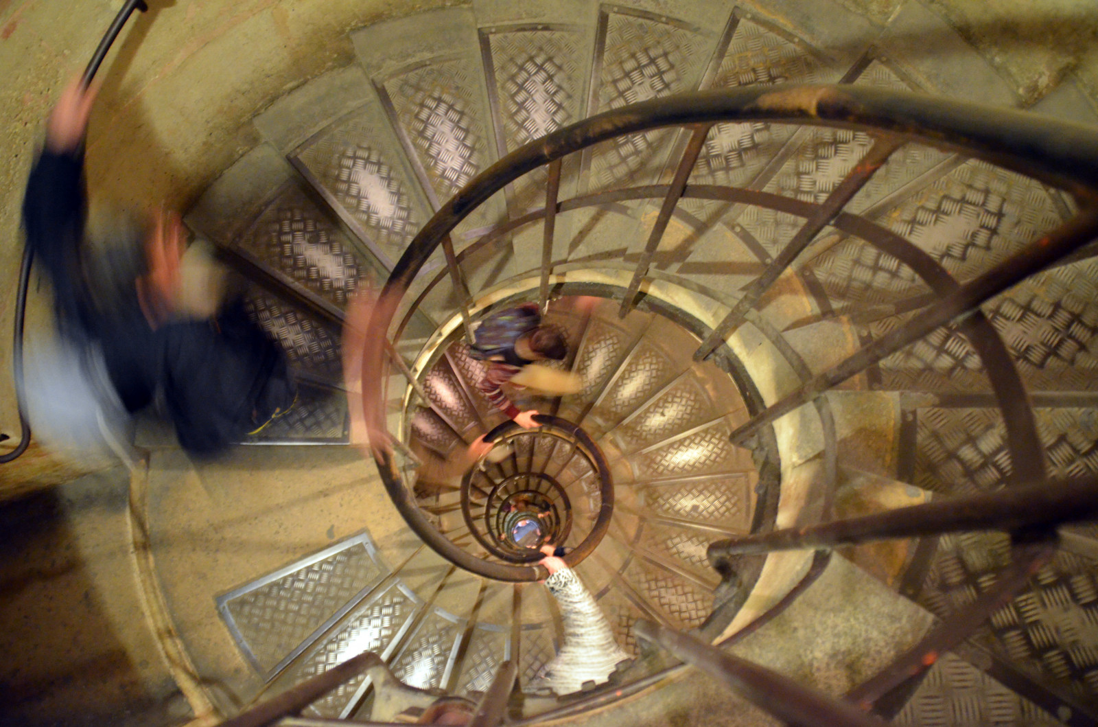 spirála, kruh, Francie, Paříž, schody, kolo, arcdetriomphe, mygearandmebronze, mygearandmesilver, mygearandmegold, past, mygearandmeplatinum, mygearandmediamond, mluvil, Champselysees, Traplopen