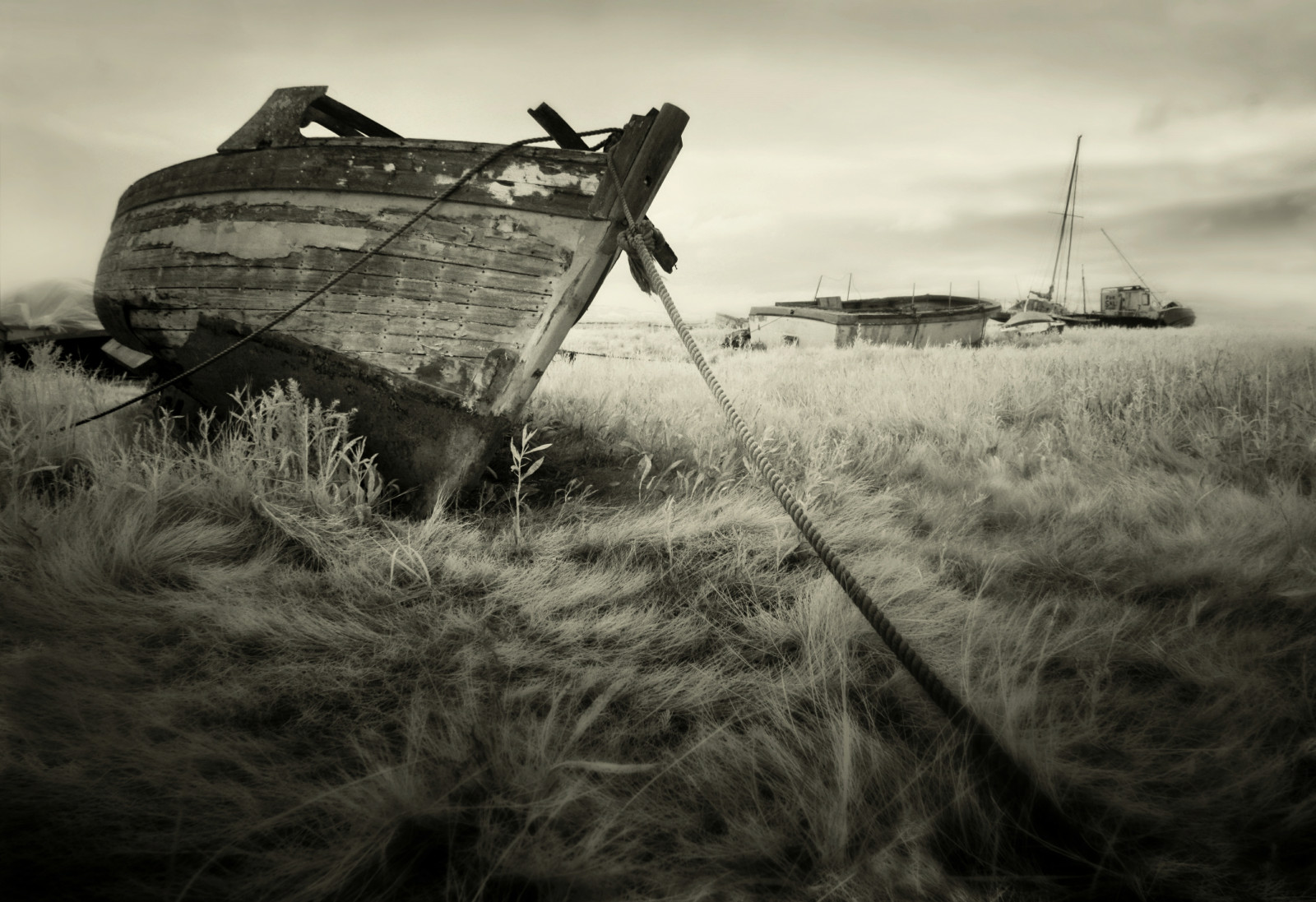 krajina, loď, starý, černobílý, moře, voda, opuštěný, tráva, nebe, vozidlo, fotografování, vrak, zatažený, sůl, rybolov, mrak, zakalený, vlna, dřevěný, mimo provoz, bažina, Černý a bílý, monochromatické fotografování, přílivový, Wirral, dee, Heswall, stock photography