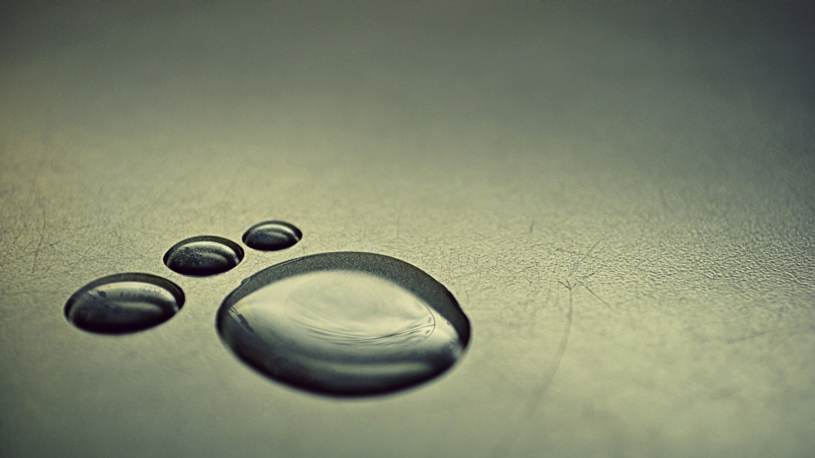 สีขาว, ดำ, ความลึกของสนาม, การสะท้อน, การถ่ายภาพ, หยดน้ำ, สีเขียว, สีน้ำเงิน, กระจก, วงกลม, เบา, สี, ตา, หยด, มือ, รูปร่าง, 1920x1080 px, วอลล์เปเปอร์คอมพิวเตอร์, อวัยวะ, ใกล้ชิด, การถ่ายภาพมาโคร