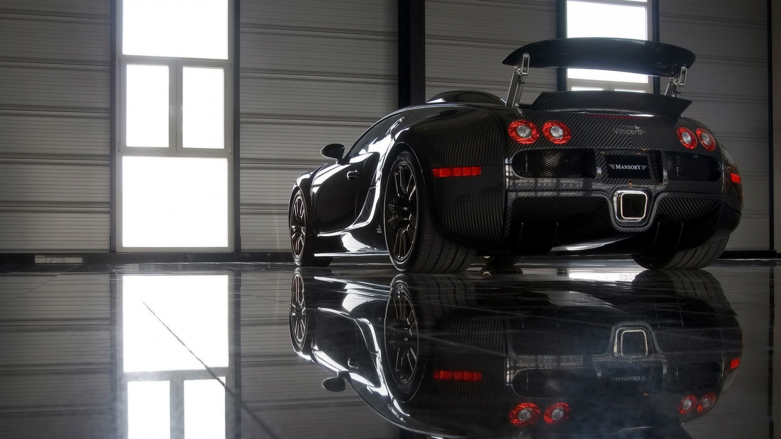 auto, odraz, vozidlo, fotografování, sklenka, sportovní auto, pneumatika, Mansory, spoilery, Bugatti, zadní světlo, Dveře, kolo, superauto, 1920x1080 px, pozemní vozidla, automobilového designu, automobilový exteriér, automobil make, luxusní vůz, nárazník, jediný zrcadlovka, zrcadlovka, sportovní užitkové vozidlo, Bugatti Veyron Linea Vincero DOro