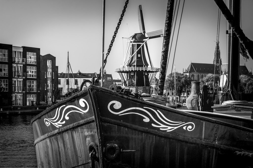 bílý, Černá, loď, loď, černobílý, panoráma města, noc, vozidlo, fotografování, Nizozemí, kanál, světlo, Černý a bílý, přístav, noordholland, tvar, plavidlo, tma, Haarlem, nederland, niederlande, průmysl, 70d, urban area, Černý a bílý, monochromatické fotografování, Hafen, Spaarne, friesevarkenmarkthaarlem